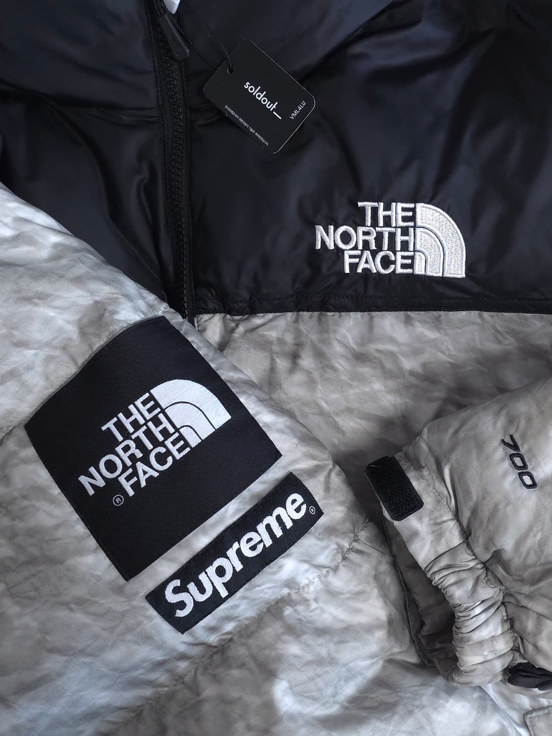 [XL] 슈프림 노스페이스 페이퍼 눕시 패딩 상품이미지4