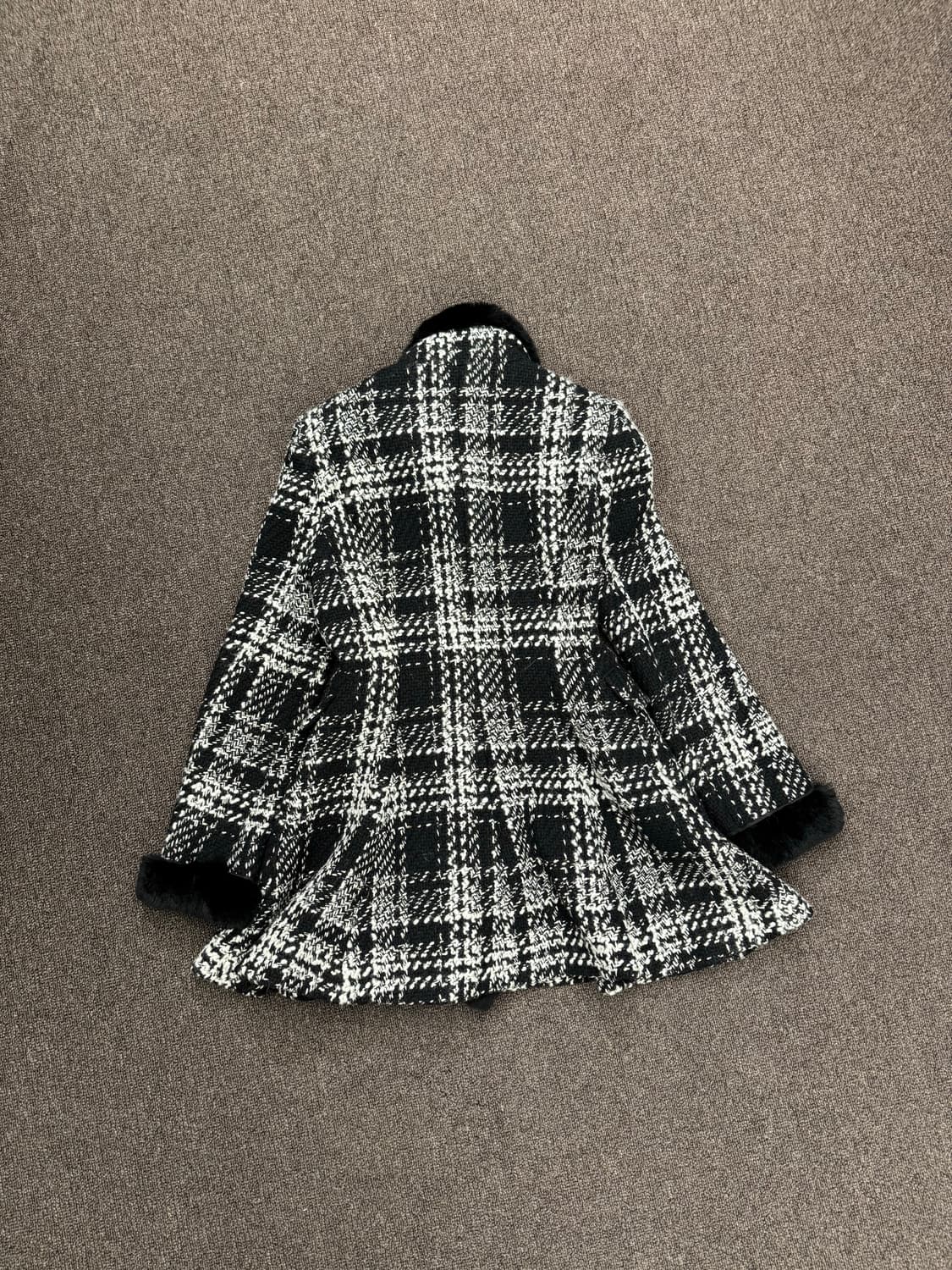 55)에고이스트 빈티지 체크패턴 트위드 퍼 코트 상품이미지5