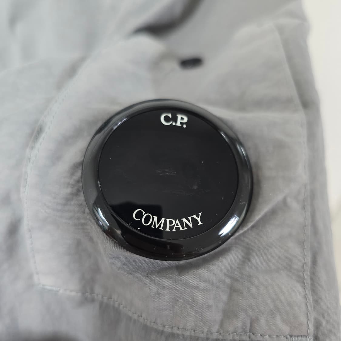cp컴퍼니 포켓 후드 자켓 105 판매 상품이미지2