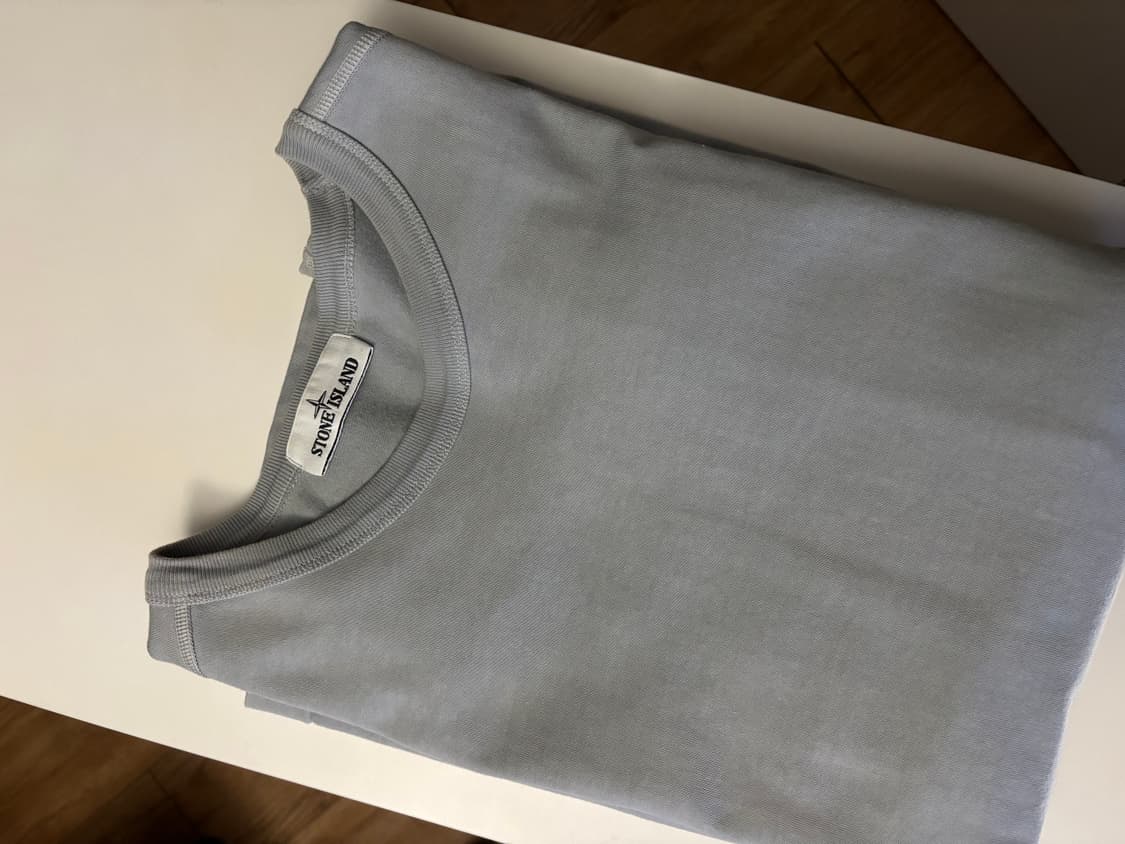 스톤아일랜드 롱슬리브  상품이미지1