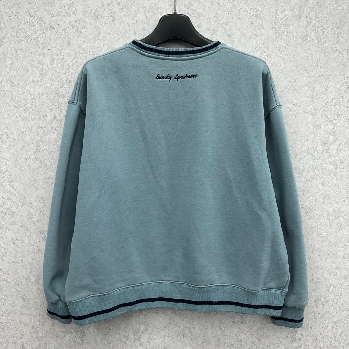 105 로맨틱크라운 여자 오버핏 맨투맨 상품이미지2