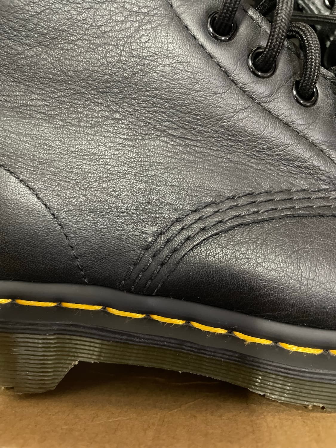 닥터마틴 1490 버지니아 10홀 230 uk4 상품이미지10