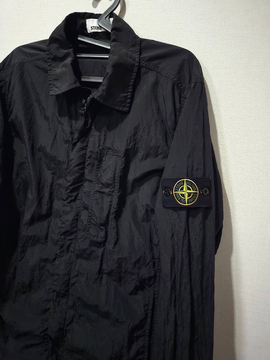 [백화점판/A+급] 스톤아일랜드 나일론 오버셔츠 자켓 95 / M 상품이미지2
