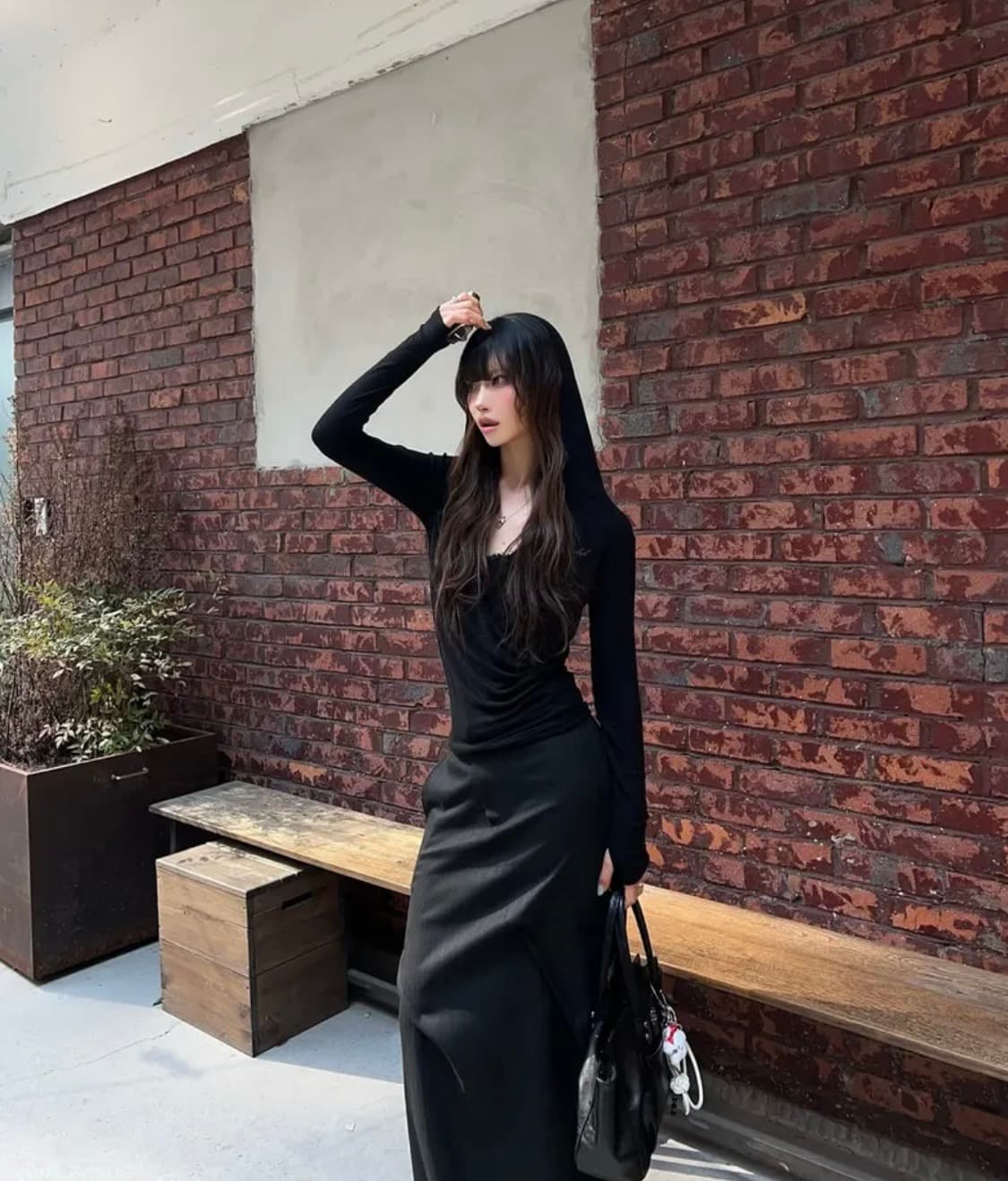 팬시클럽 다이어널 카울 후드 티 (BLACK) 상품이미지1