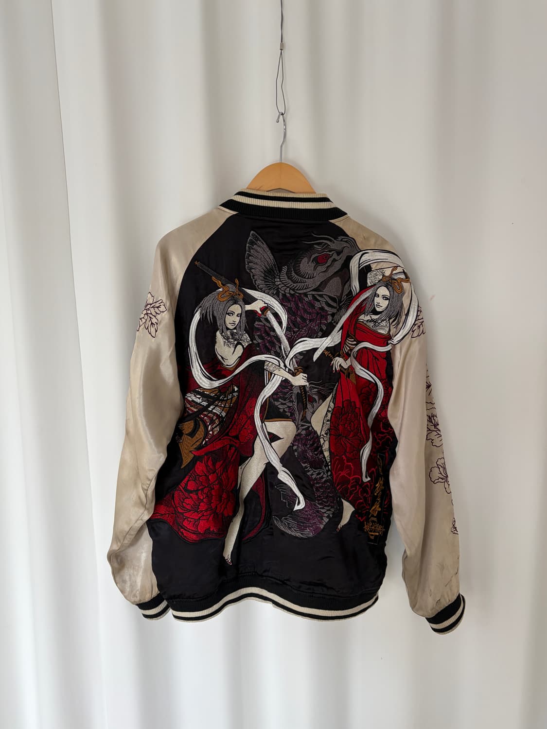 DIVINE RETRIBUTION reversible sukajan  상품이미지4