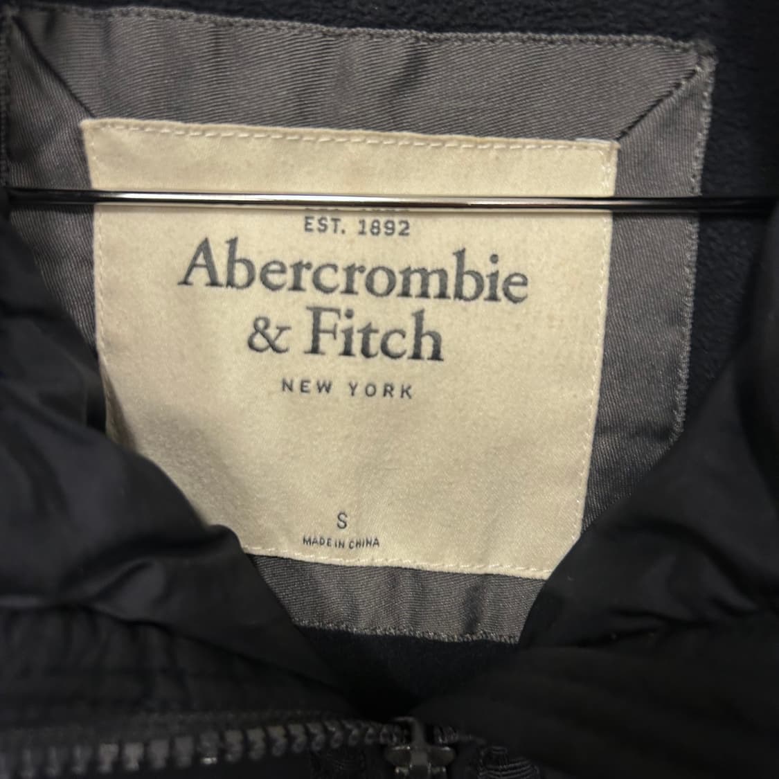 아베크롬비 퀼팅 벨티드 후드 롱패딩 상품이미지3