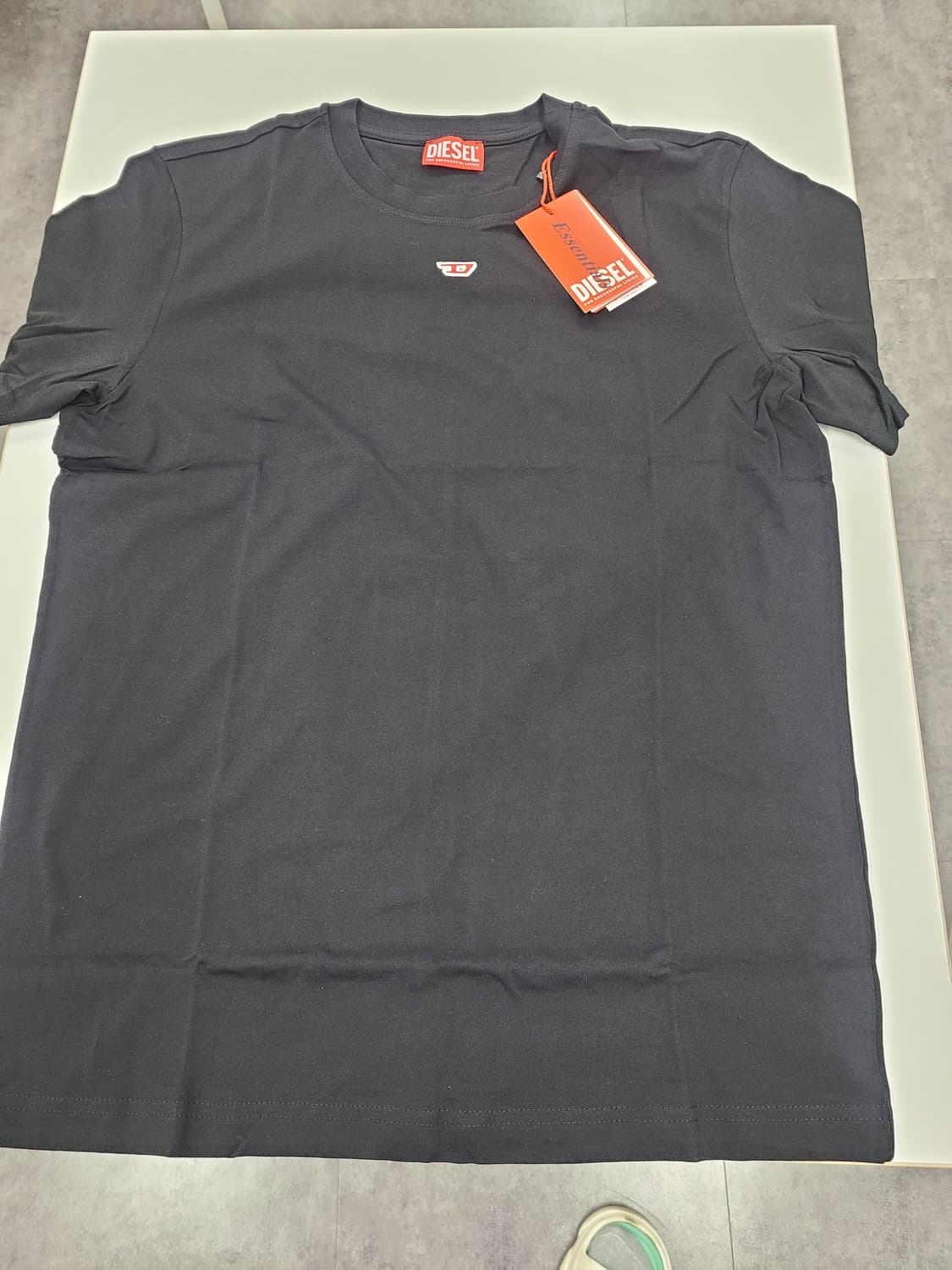 디젤 T디에고르 반팔티 사이즈XL 상품이미지3