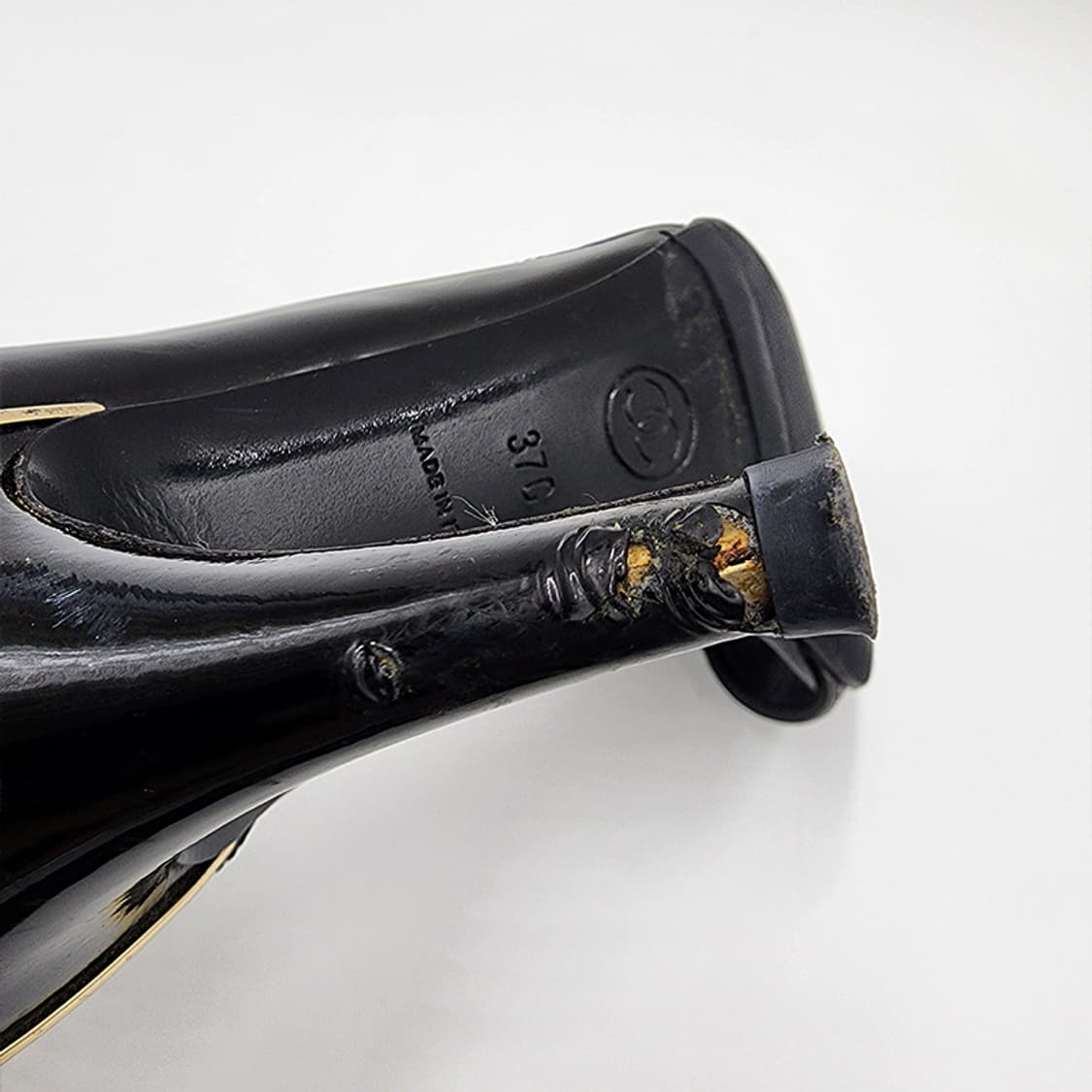 샤넬 블랙 페이던트 도르세이 CC로고 오픈토 힐 G25878 37 상품이미지9