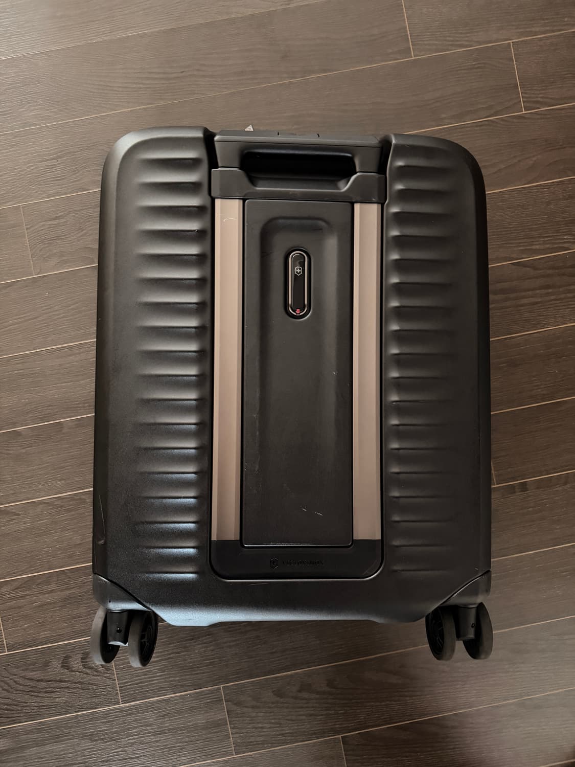 Victorinox 블랙 빅토리아녹스 기내용 캐리어 상품이미지6