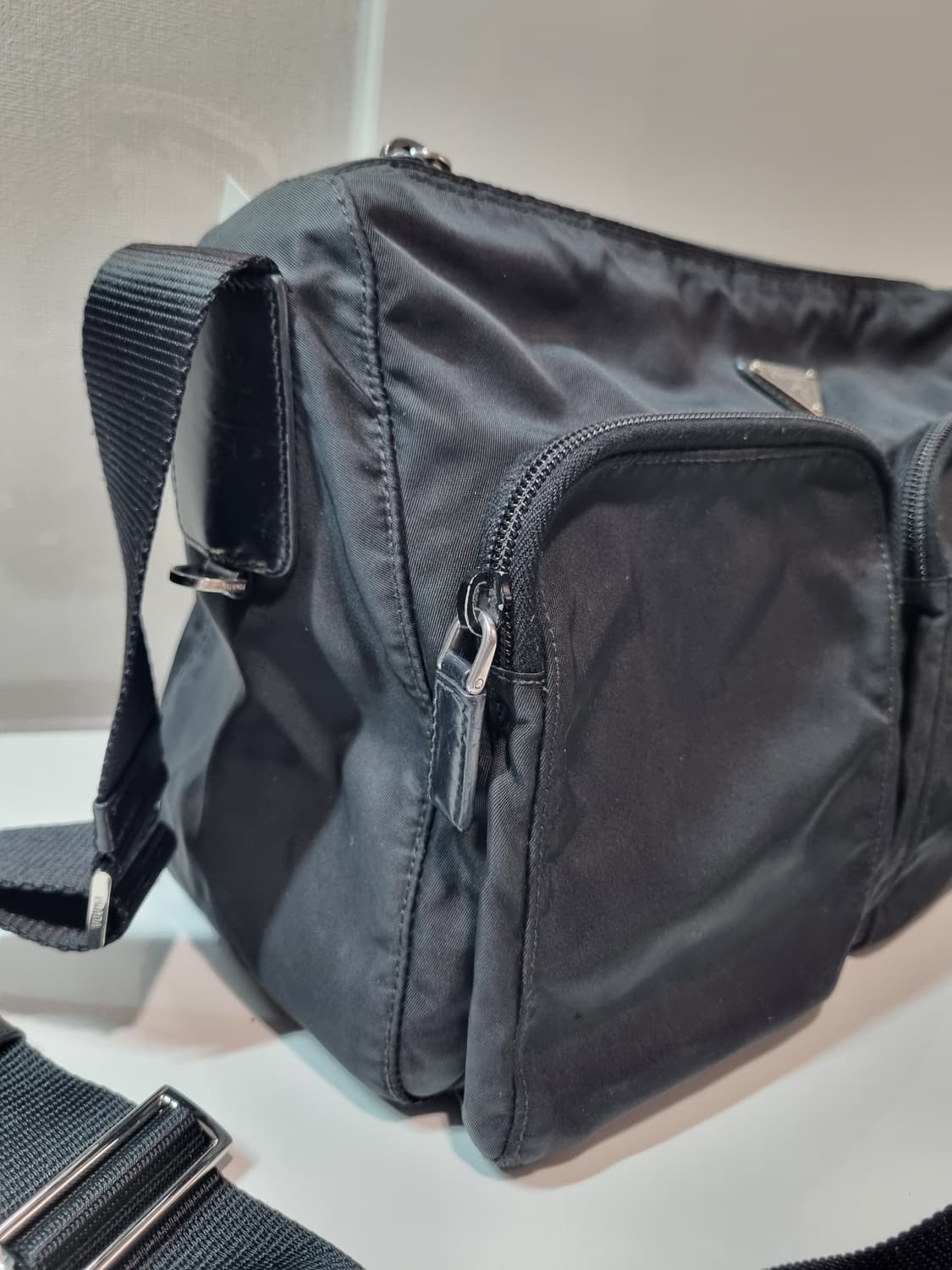 정품 프라다 투포켓 메인저백 상품이미지6