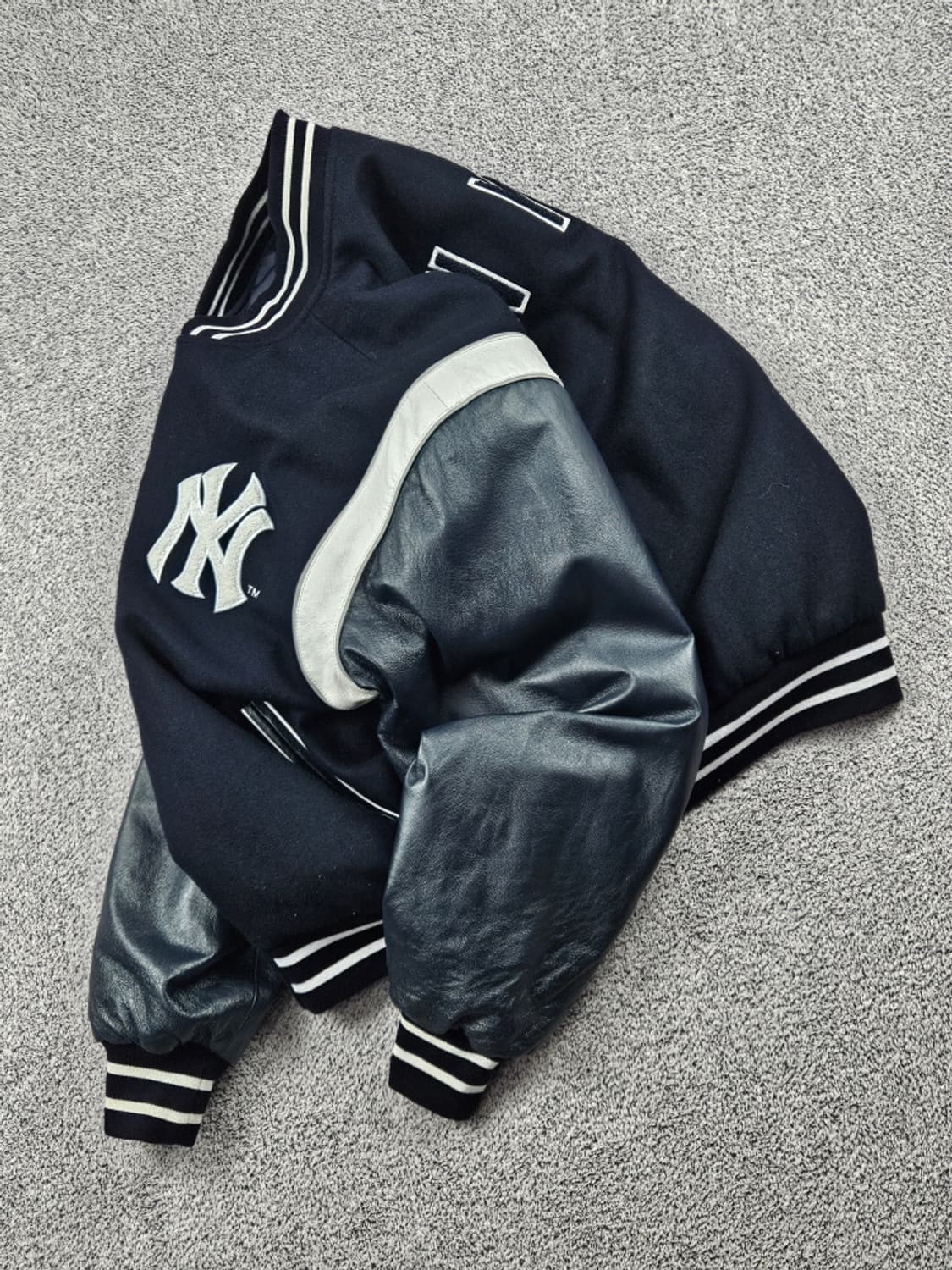 JH DESIGN 뉴욕양키스 리버시블 바시티 자켓 (2XL) / 9890 상품이미지3