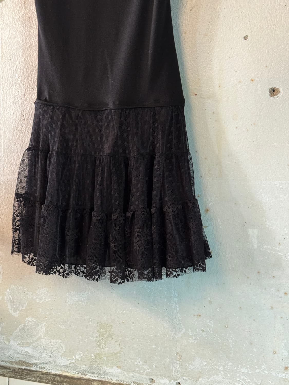 44 ) BRADELIS Lace Hem Mini Dress 상품이미지3