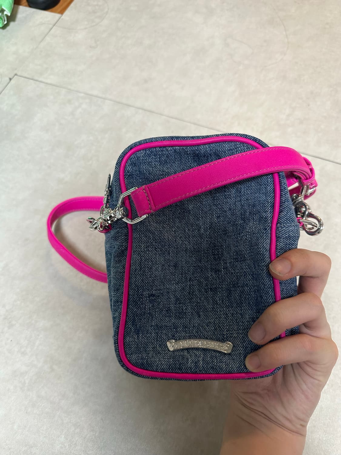 크롬하츠 레더 패치 멀티컬러 타카백 크로스백 상품이미지3