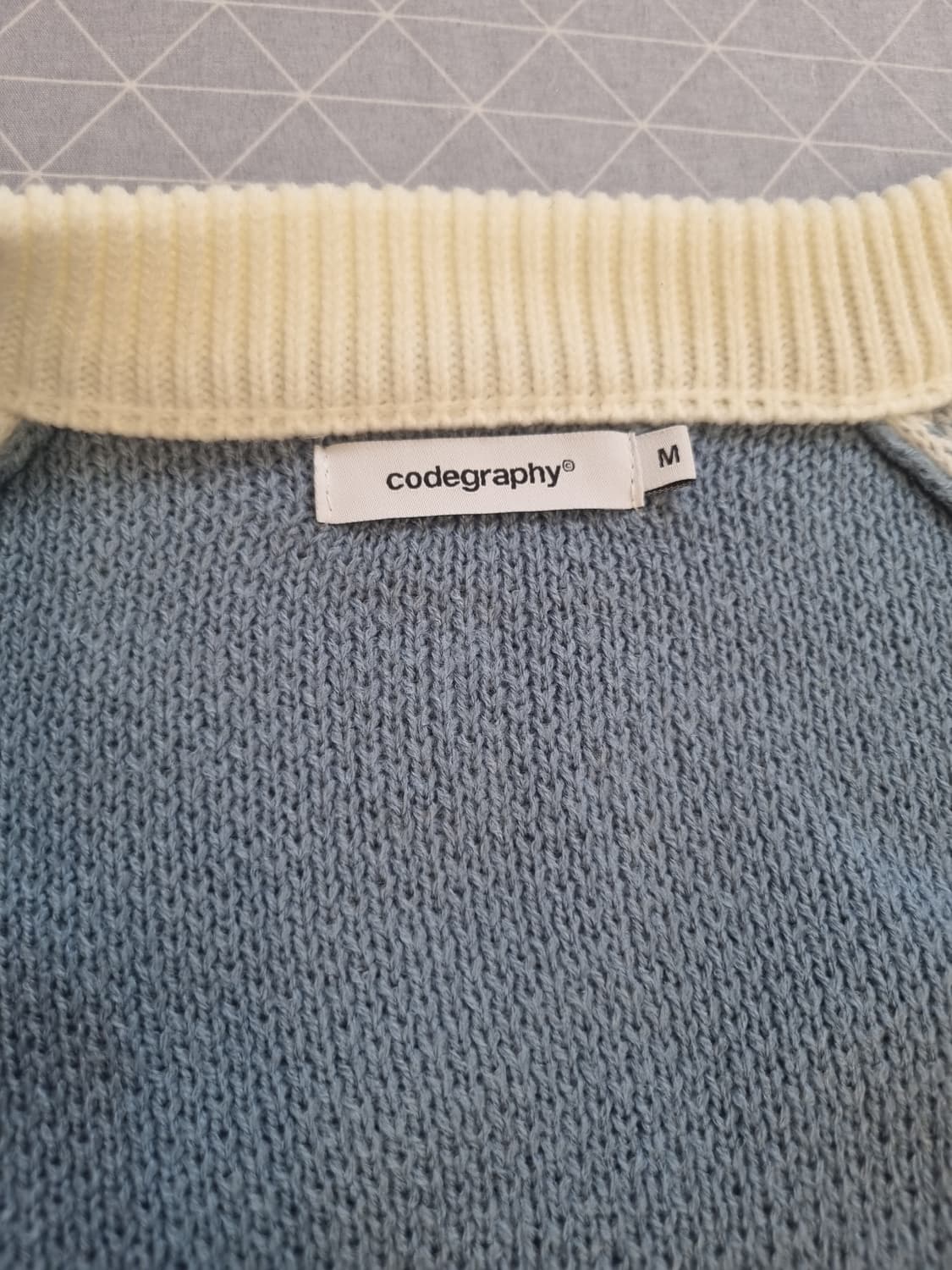 코드그라피 배색 니트 집업 CBEWUKC001 SKY BLUE 상품이미지4