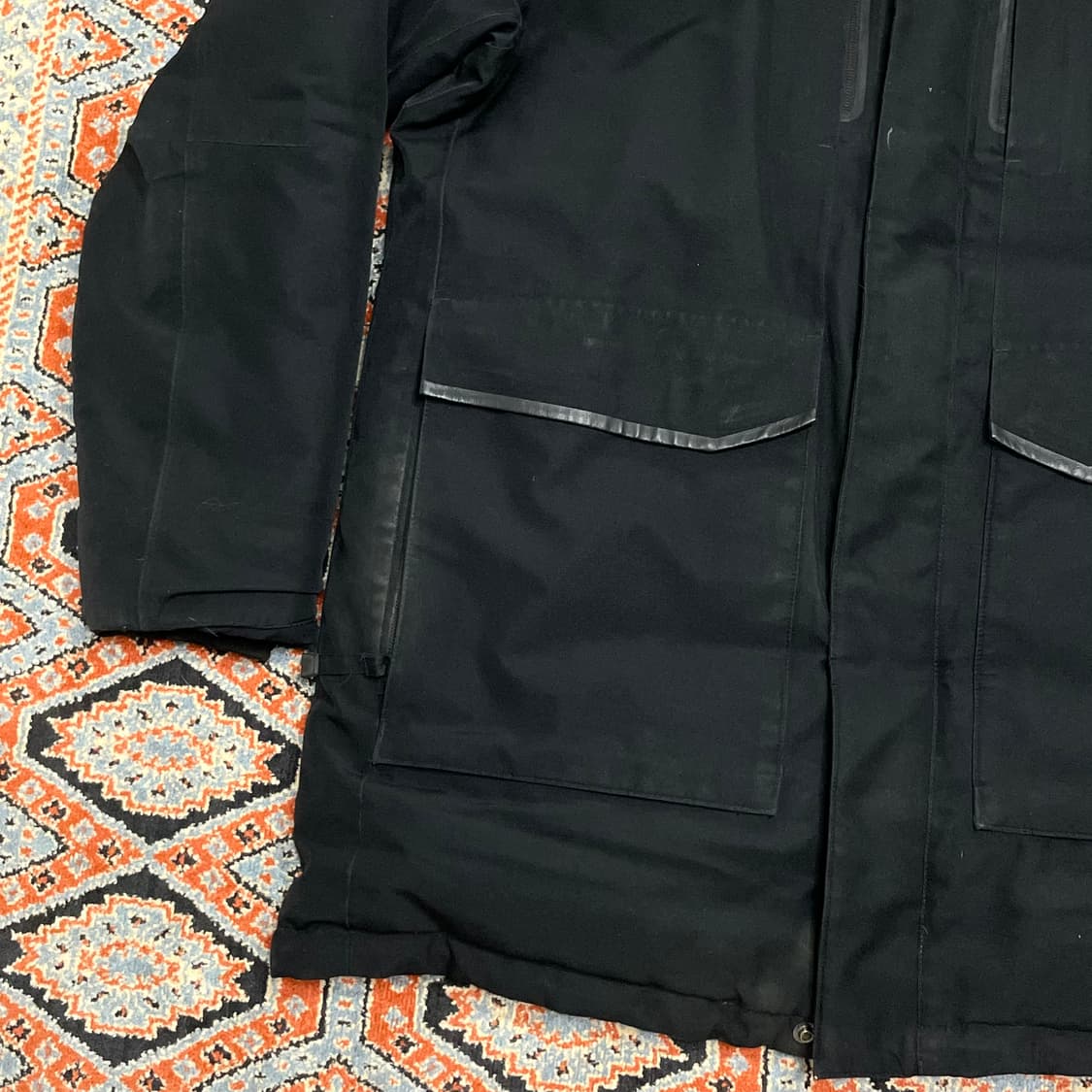 노스페이스 블랙 구스다운 포켓 패딩점퍼 남성L 상품이미지2