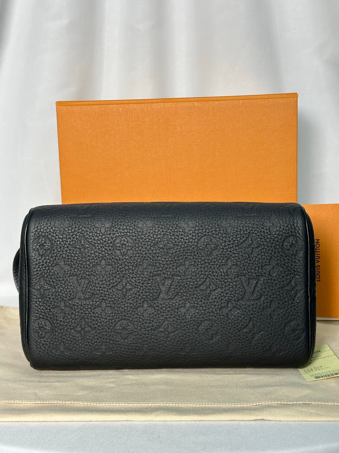 루이비통 토뤼옹 돕키트 파우치 상품이미지7