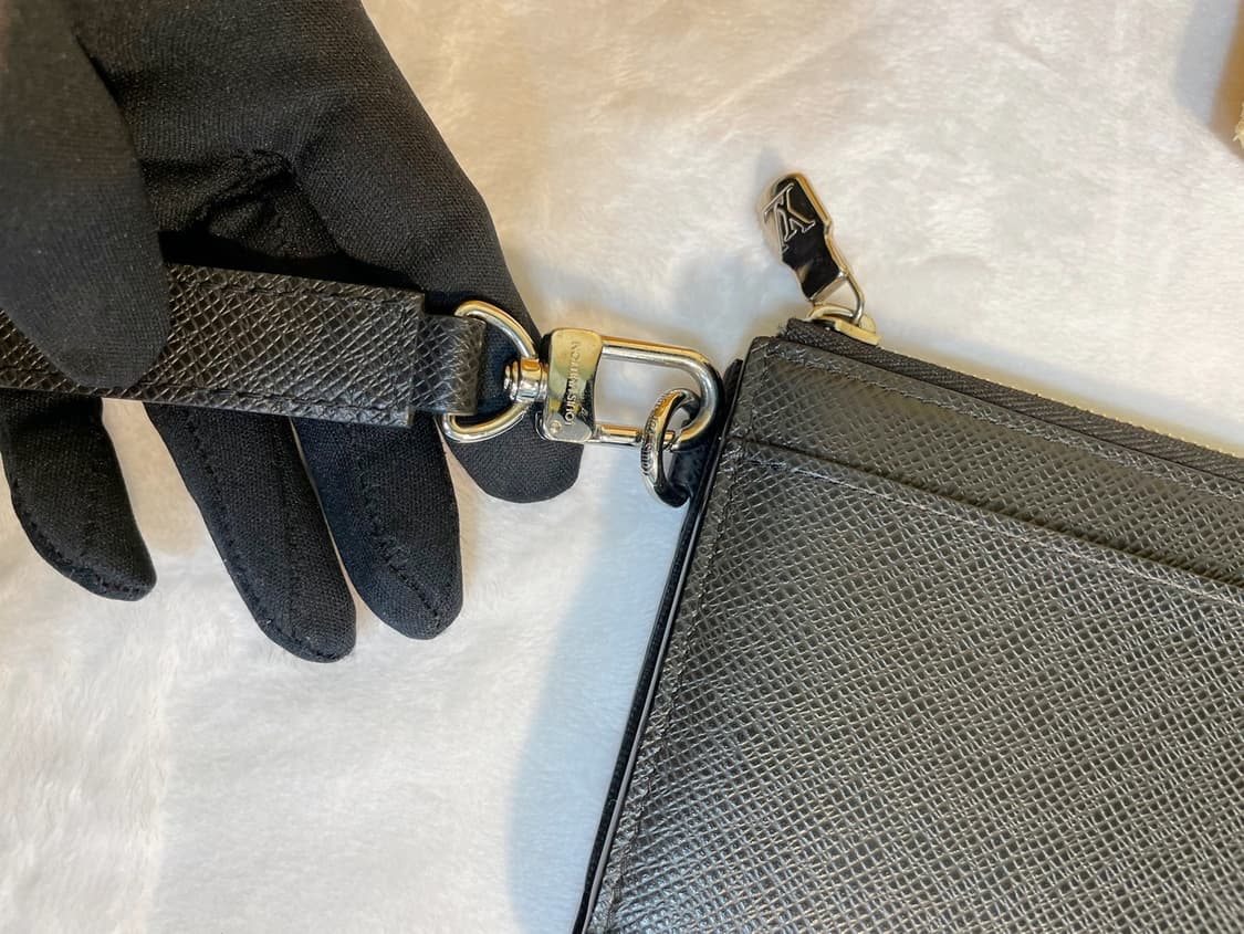 루이비통 지피 드라곤느 장지갑 상품이미지5