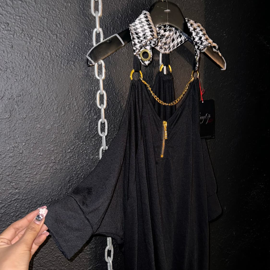 Skinny Lip 데드스탁 오프숄더 오링 체인 카라 원피스 상품이미지3