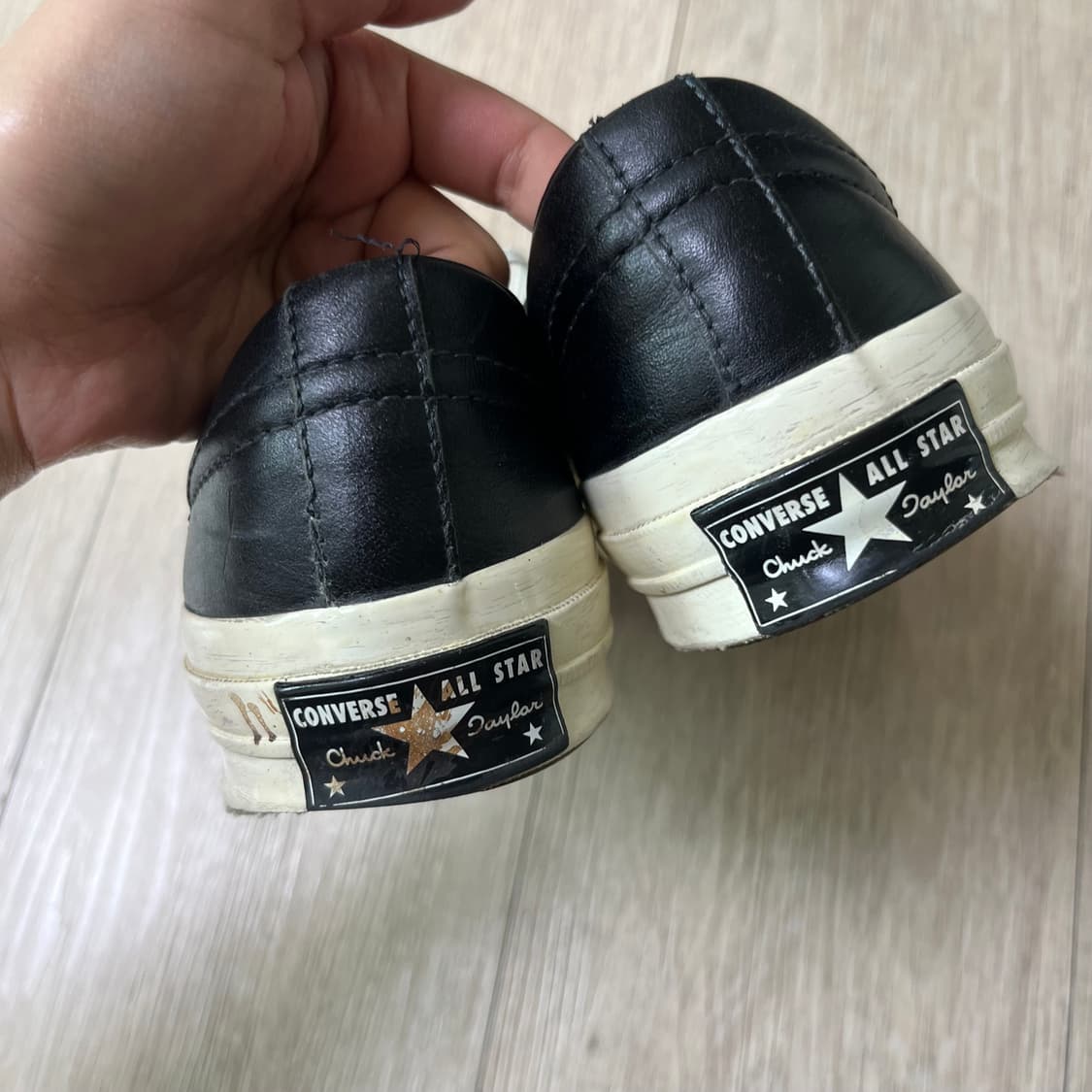 컨버스 원스타 로우 레더 블랙 (컨버스x오혁) 상품이미지5