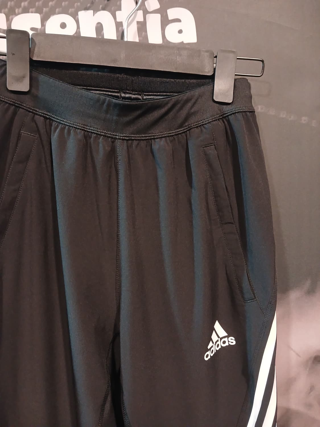 아디다스 스포티 3선 트레이닝 팬츠 상품이미지2