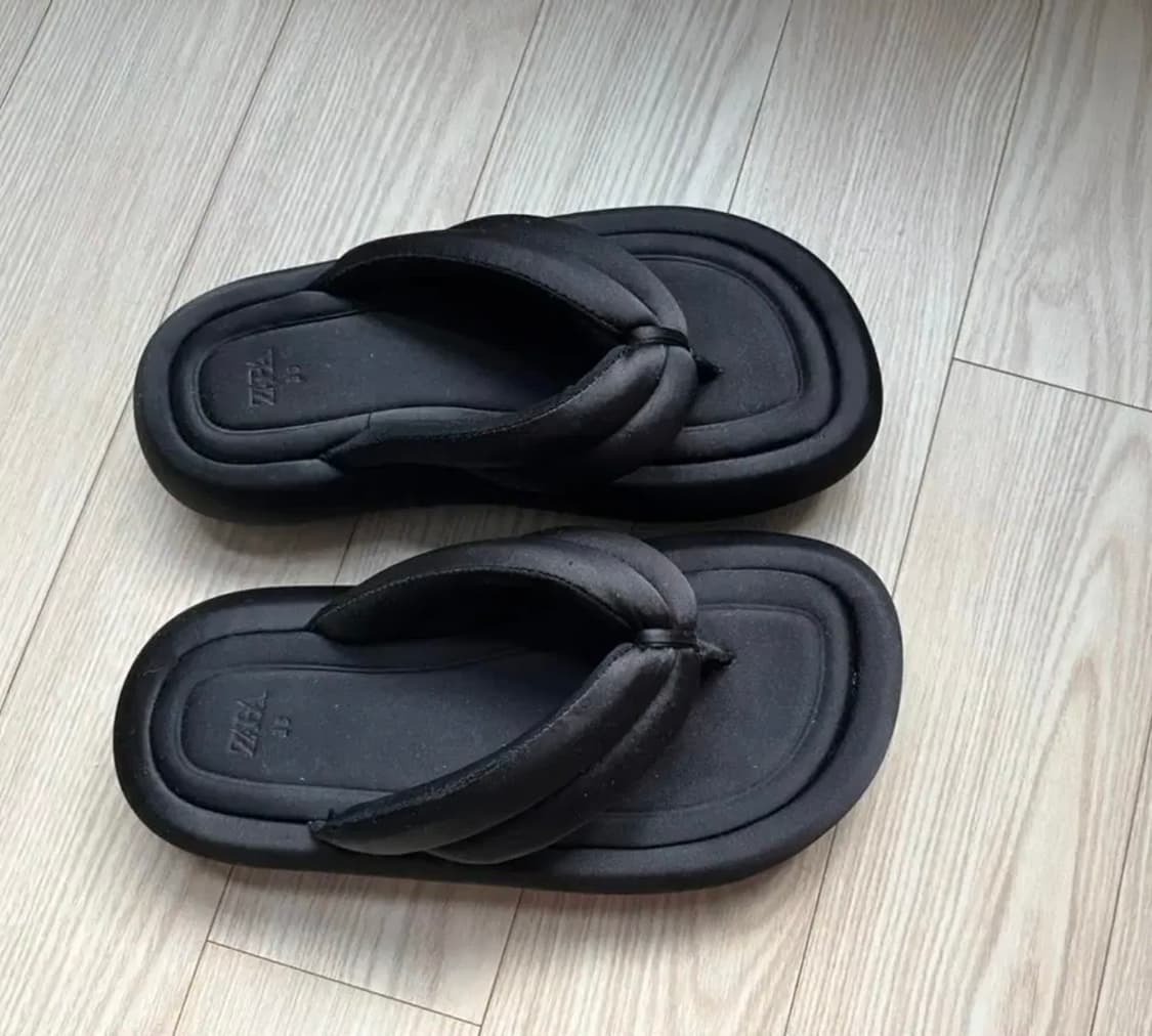 자라패브릭샌들 자라패딩쪼리 35(225-235) 3600/110/800 상품이미지5