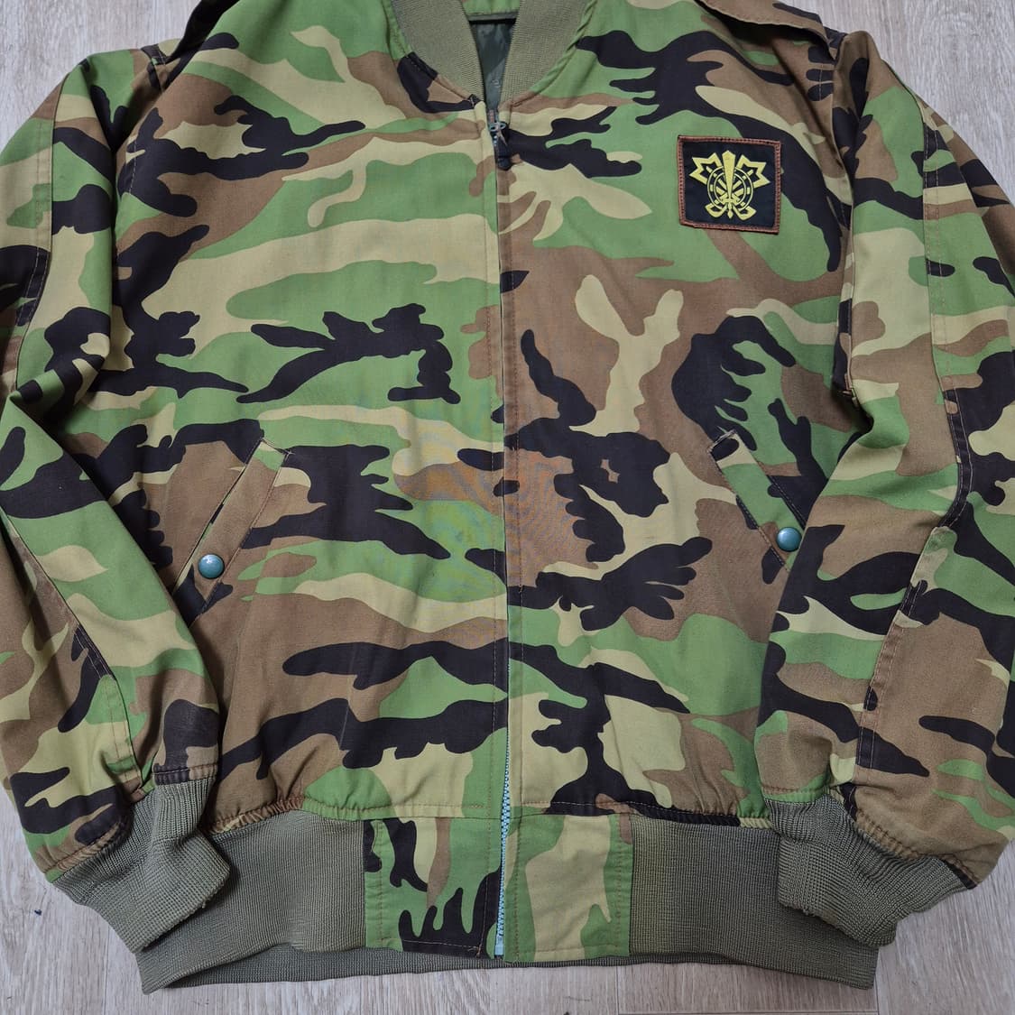 앤틱스태틱 밀리터리 카모플라쥬 MA-1 항공점퍼 L(100) 상품이미지3