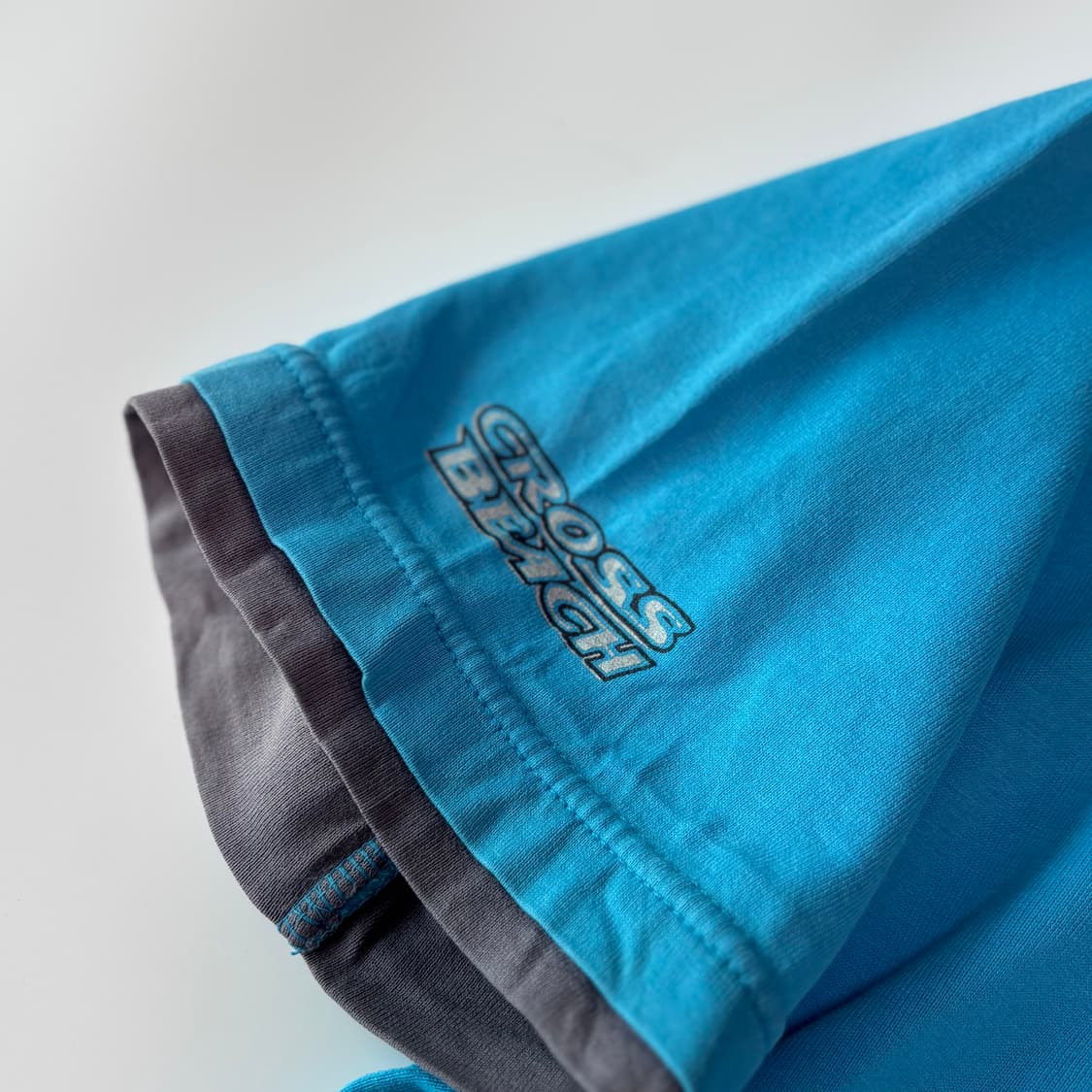 크로스 비치 레이어드 디테일 그래픽 티셔츠 상품이미지4