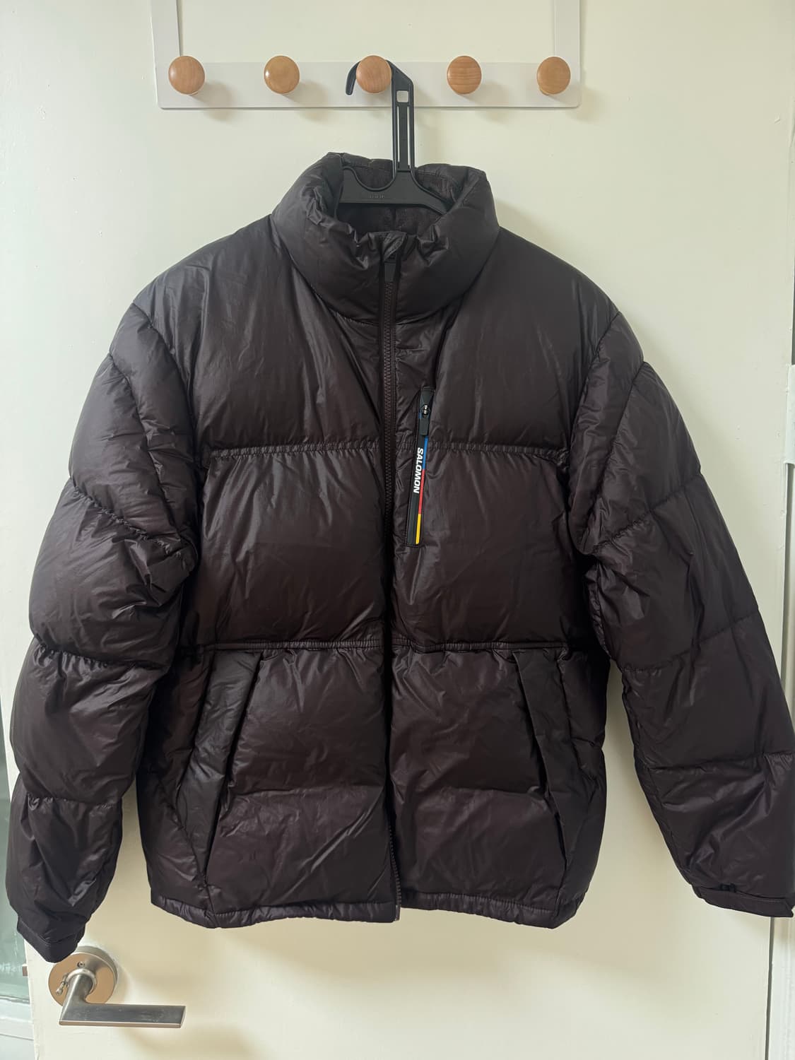 살로몬 컨투어 다운 자켓 패딩 초콜릿 컬러 (S) 상품이미지3