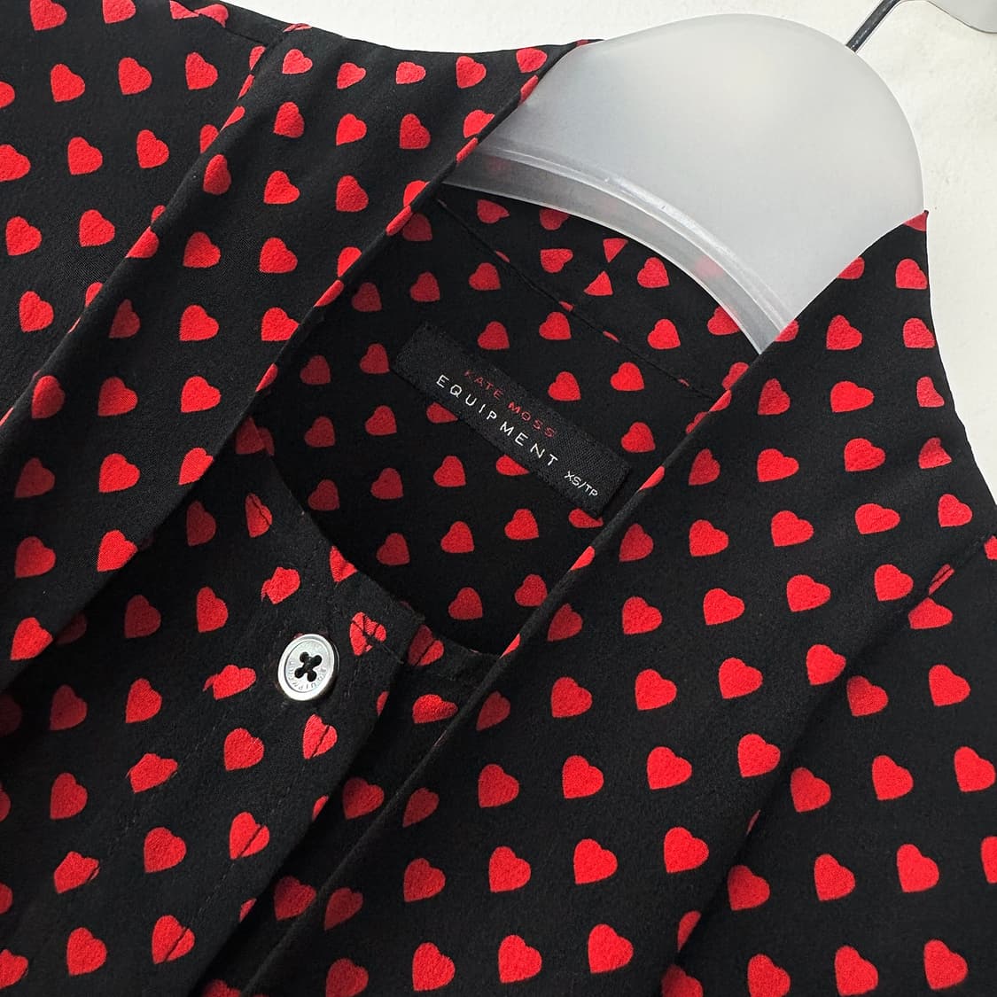 케이트 모스 x 이큅먼트 시그니처 블라우스 상품이미지5