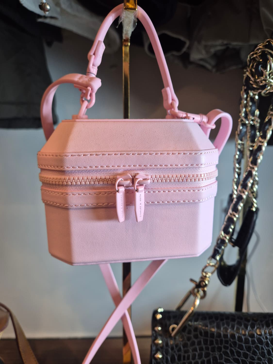 지오메트릭 박시 탑 핸들 백 - 라이트 핑크 상품이미지8