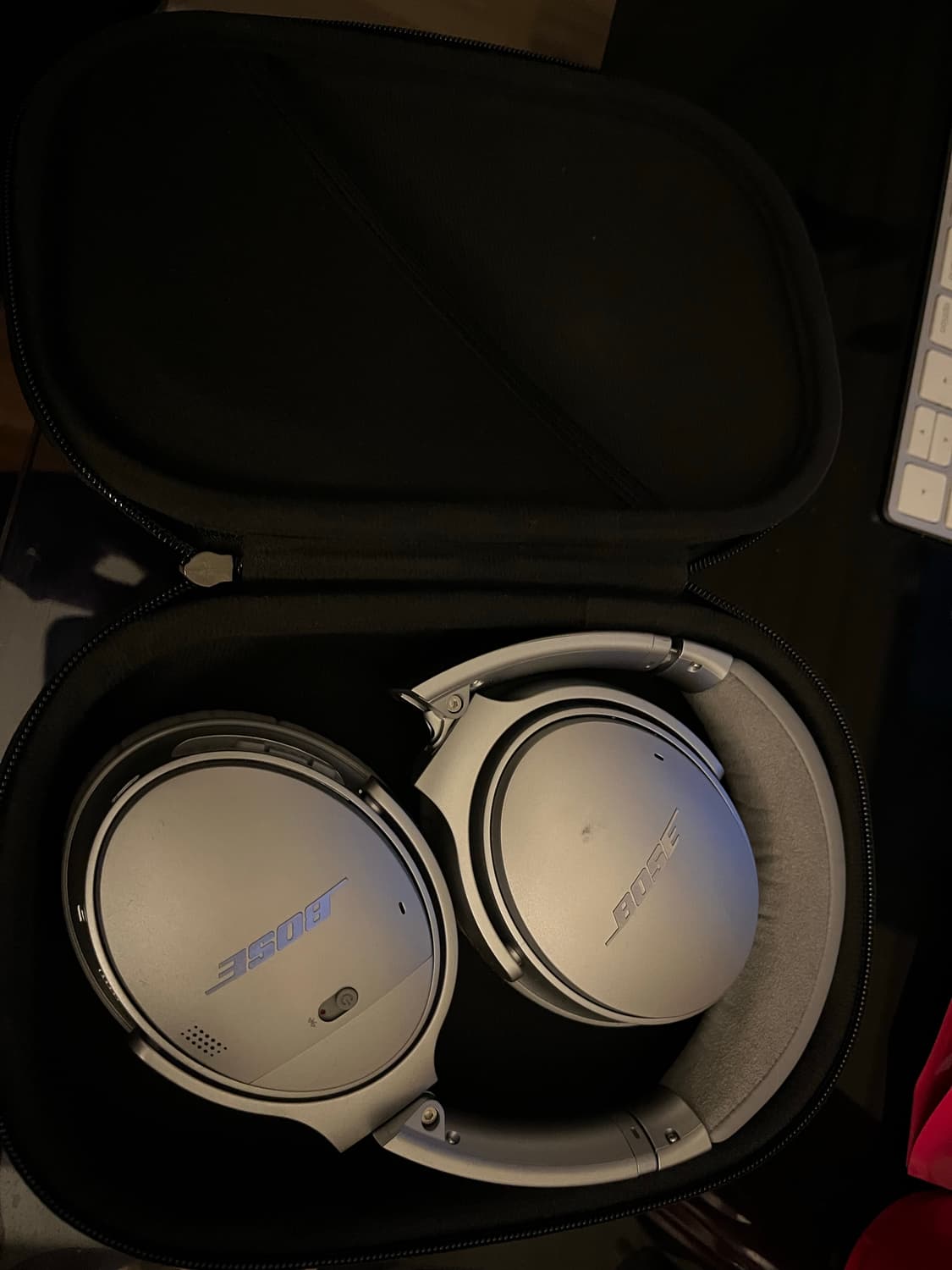 보스 qc35 실버 헤드셋 상품이미지3