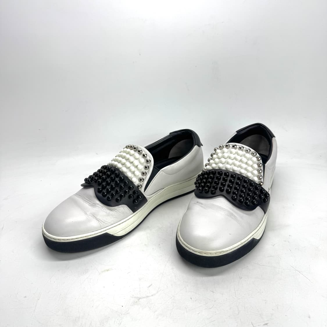 260) FENDI 펜디 칼리토 스터드 슬립온 스니커즈 상품이미지2