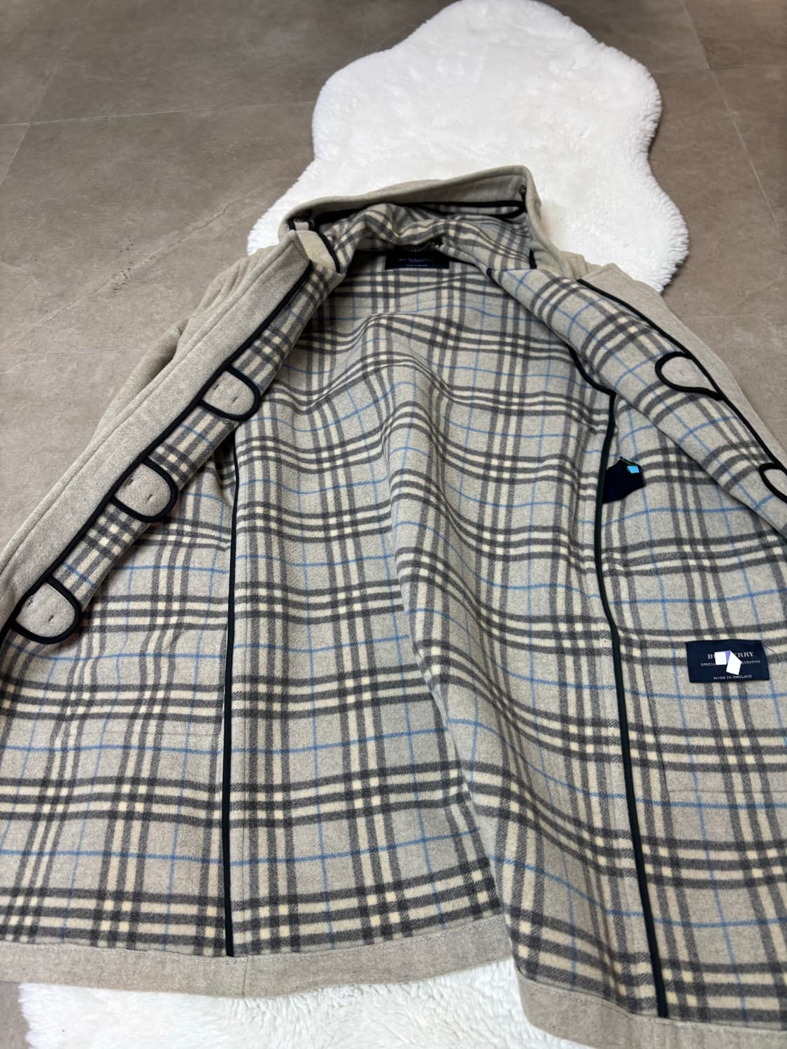 정품 버버리 떡볶이 코트 66 상품이미지3