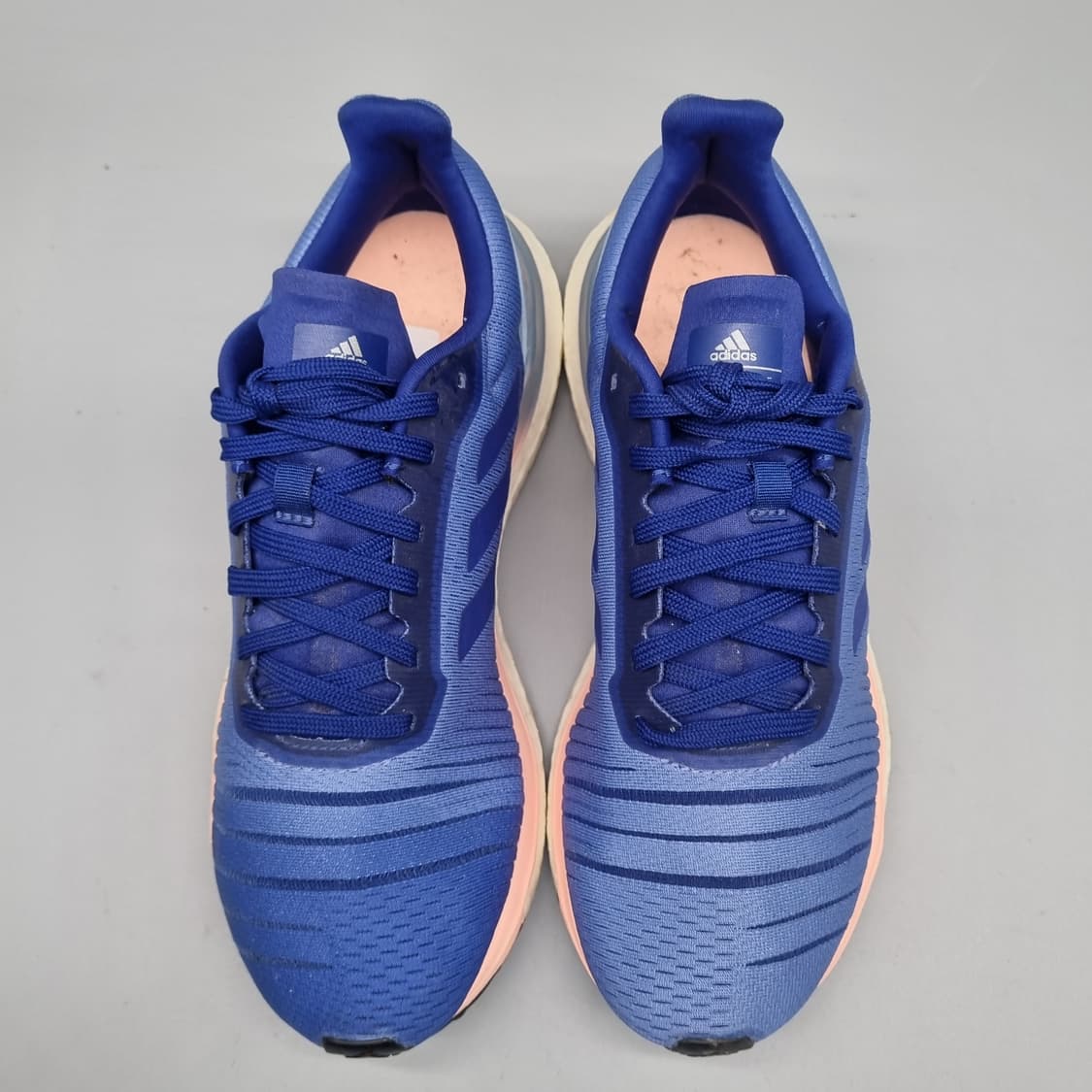 아디다스 솔라드라이브 여성운동화235 상품이미지2