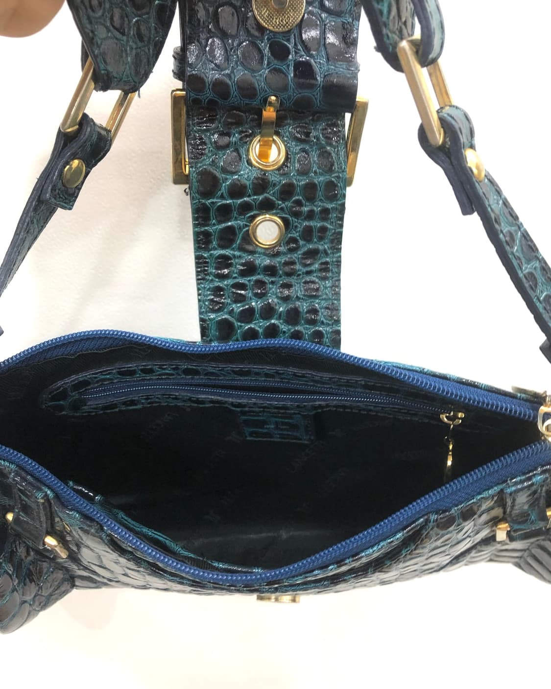 deep blue croc buckle shoulder bag 상품이미지5