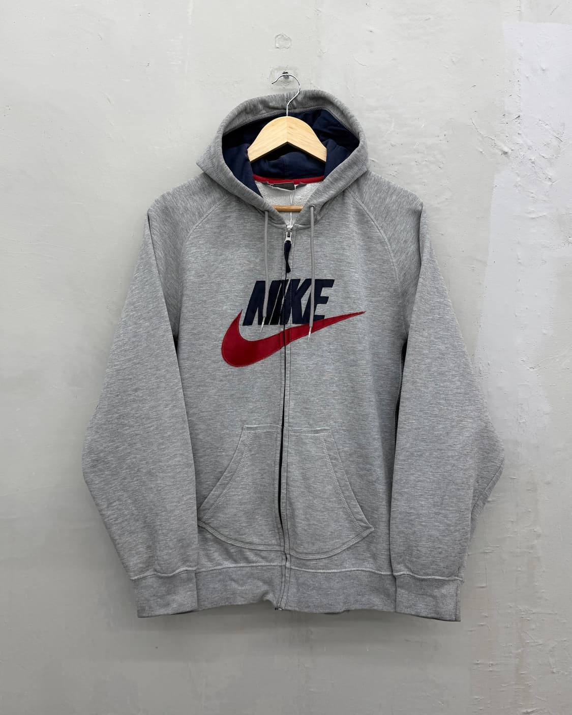 나이키 00s 엠브로이더리 집업 후디 상품이미지1