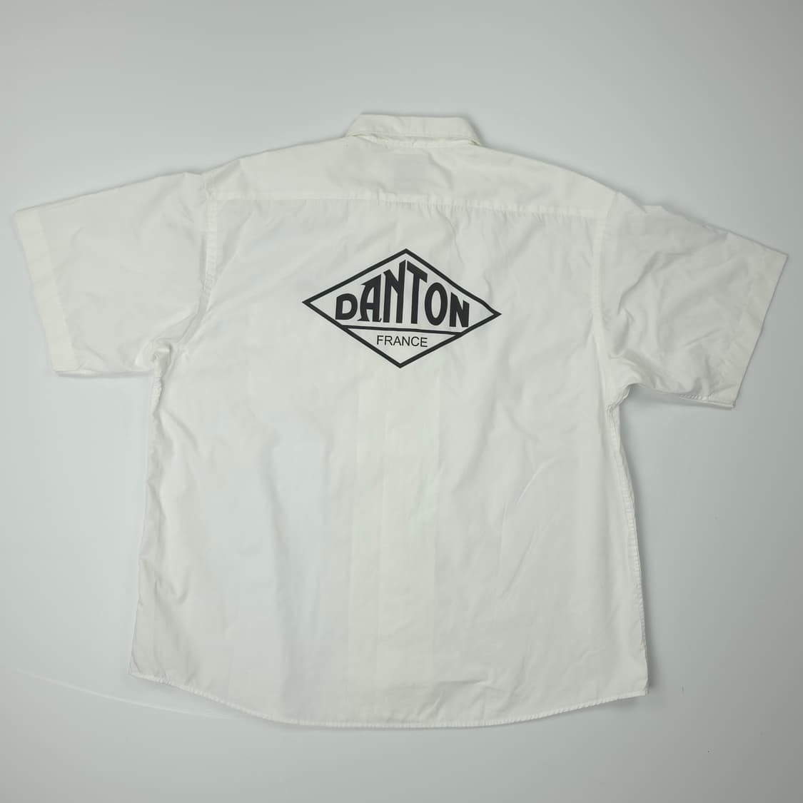 단톤 백로고 폴리 반팔셔츠 화이트 ( 42(L-XL) ) 상품이미지2