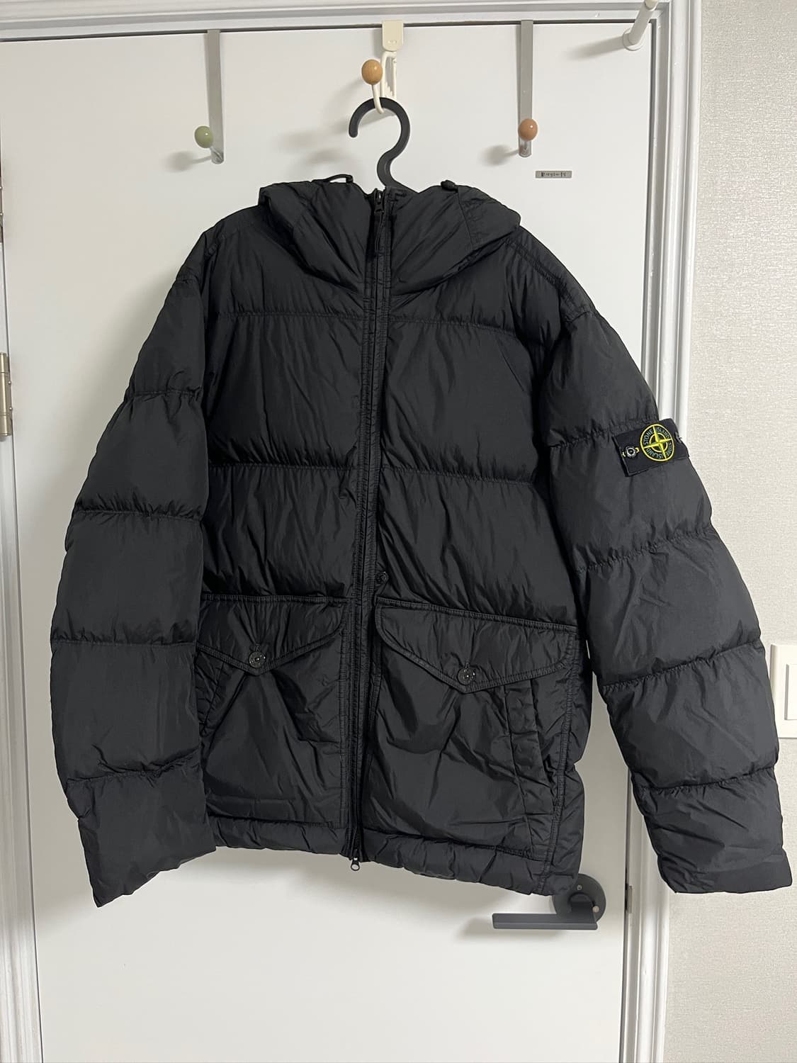 [XL] 스톤아일랜드 크링클랩스 패딩 24FW 상품이미지3