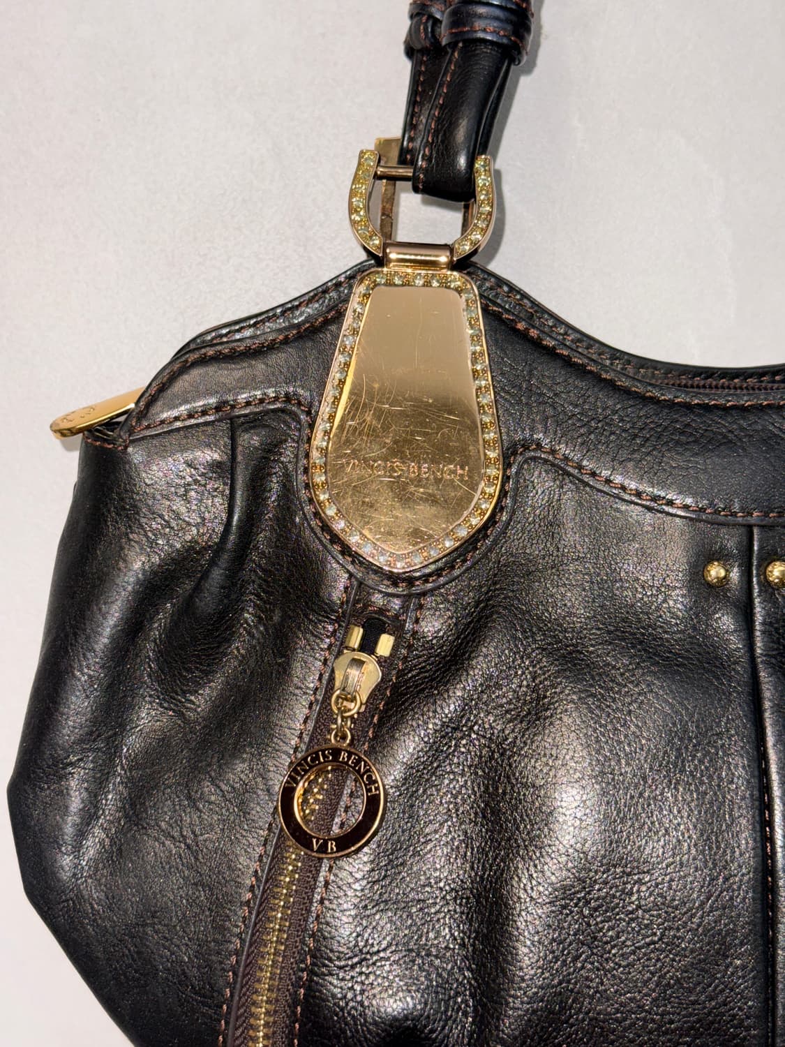 Vincis Bench dark brown shoulder bag 상품이미지3