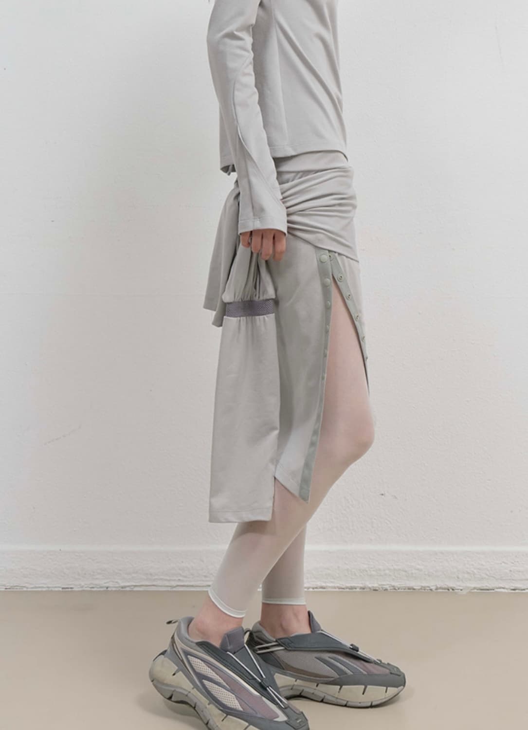 OJOS Button Slit Midi Skirt 오호스 미디 스커트 상품이미지1