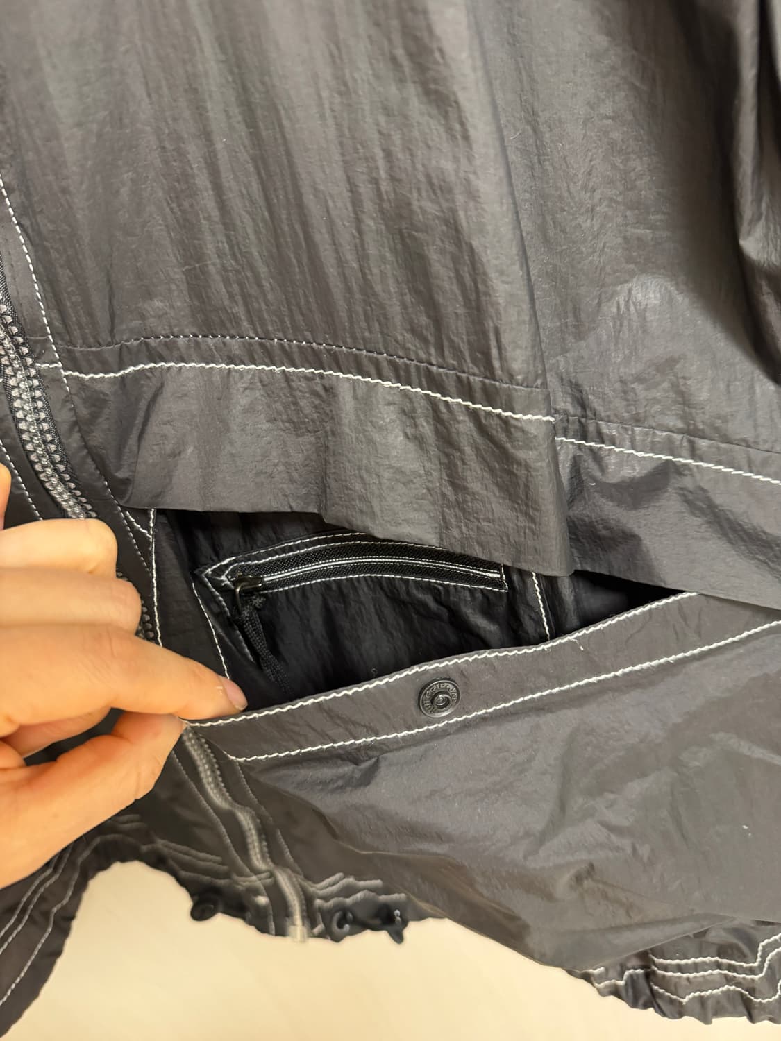 아워레가시 워크샵 윈드브레이커 상품이미지5