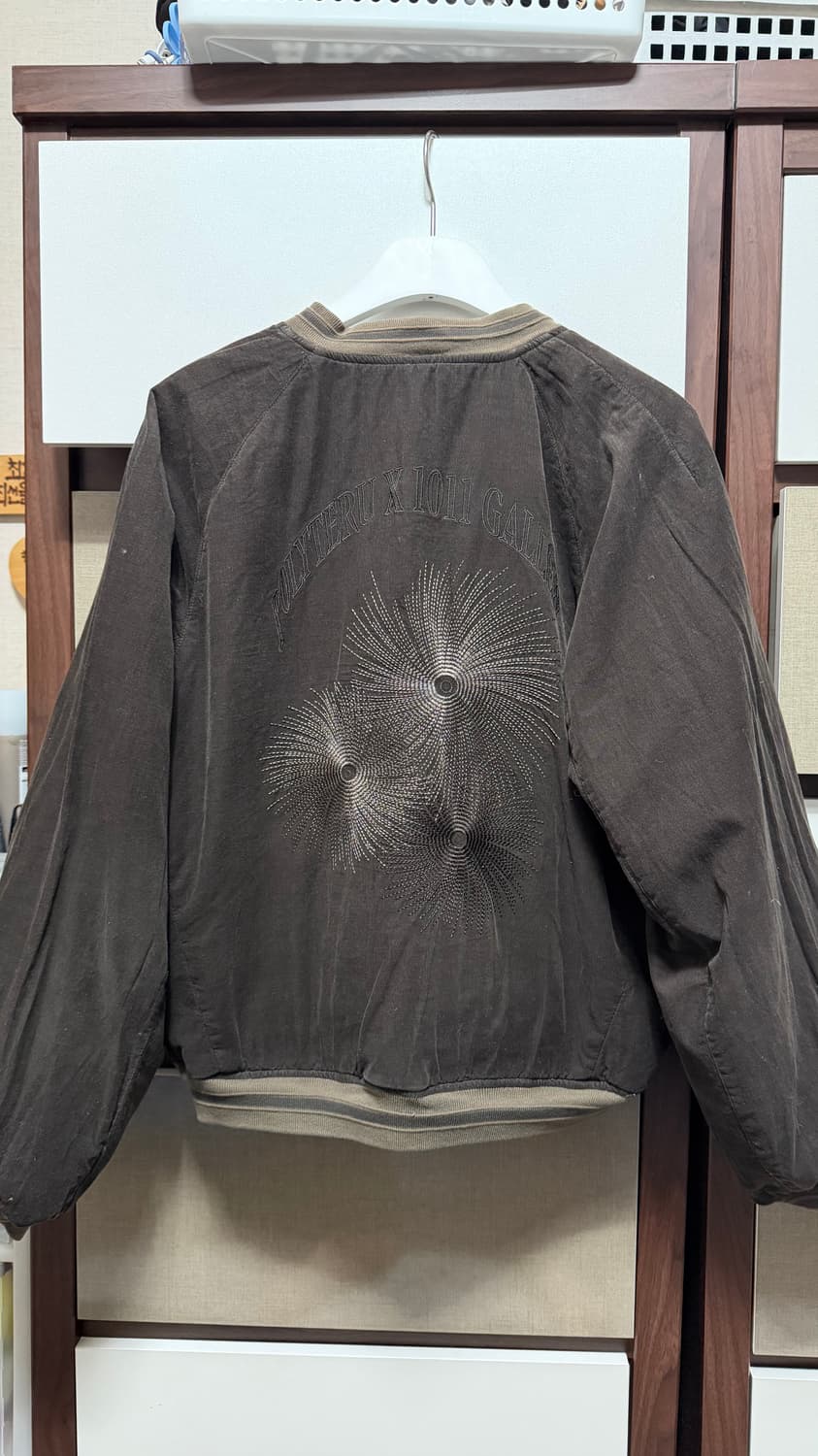 1)폴리테루 1011 리버시블 플로럴 수베니어 봄버라이트 세이지(브라운) 상품이미지4