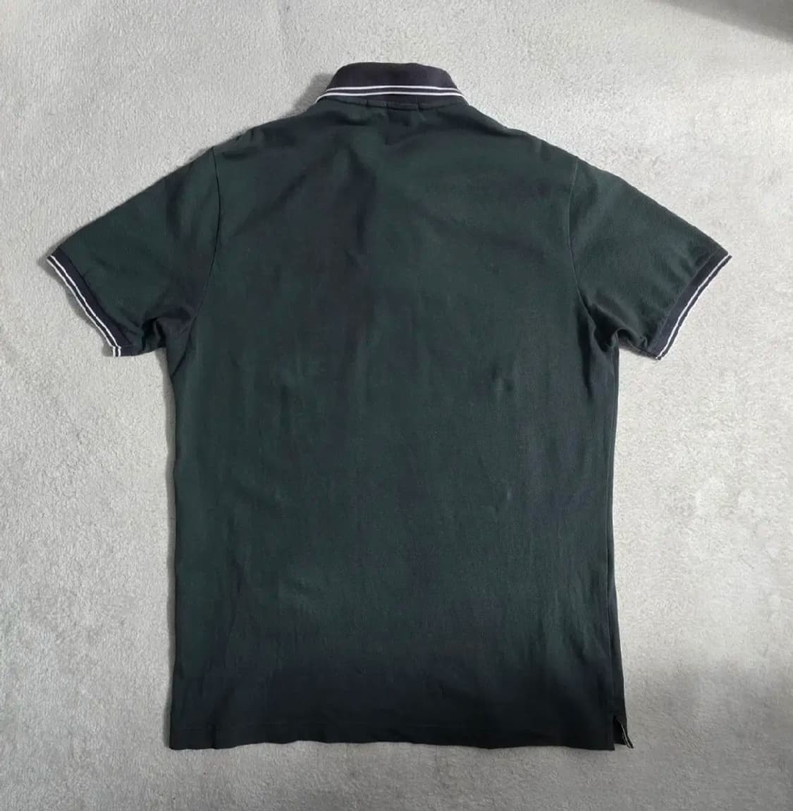 스톤아일랜드 차콜 그레이 카라 반팔카라티 L사이즈 상품이미지4