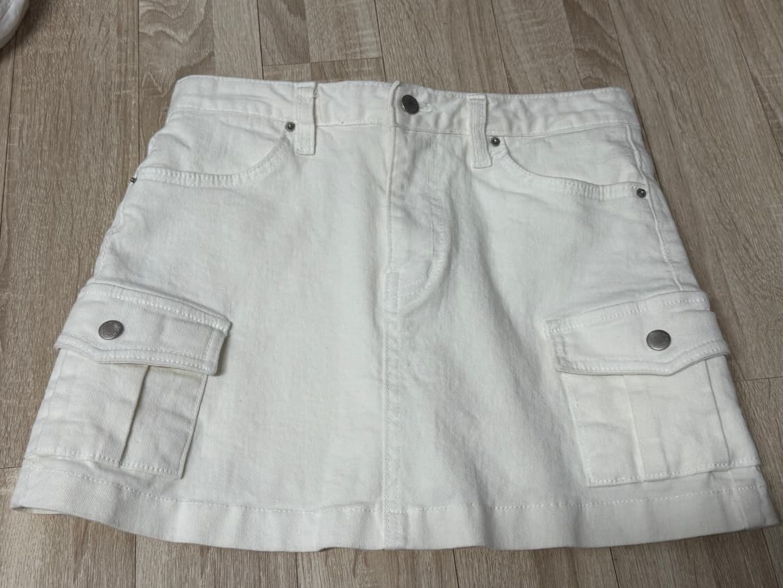 애즈온 사이드 포켓 카고 스커트 화이트 m 상품이미지4