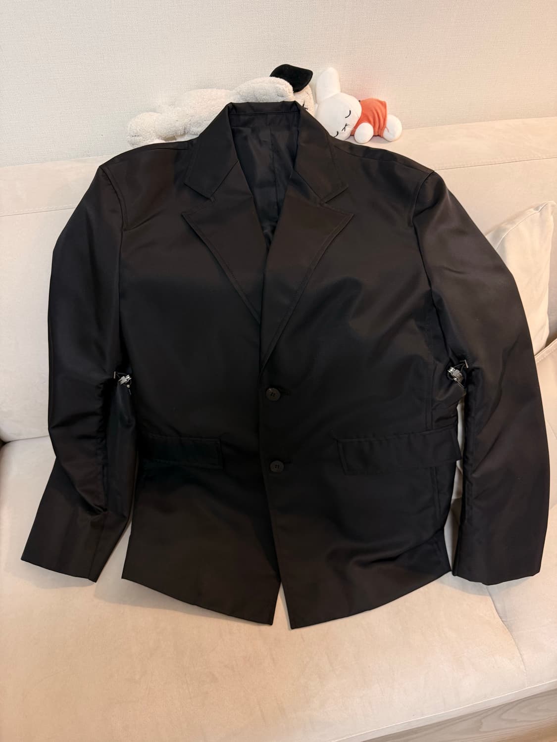 [미착용] 우영미 24SS 싱글 나일론 자켓 36 팝니다! 쿨거래네고 상품이미지3