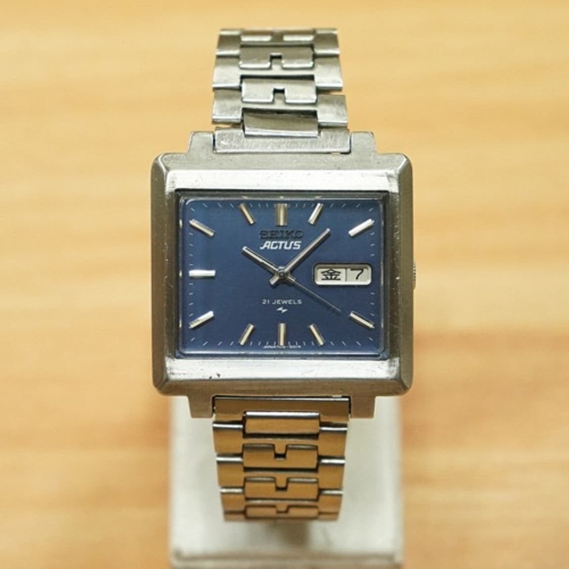 70s 세이코 엑터스 7019-5070 사각프레임 오토매틱 시계 상품이미지1