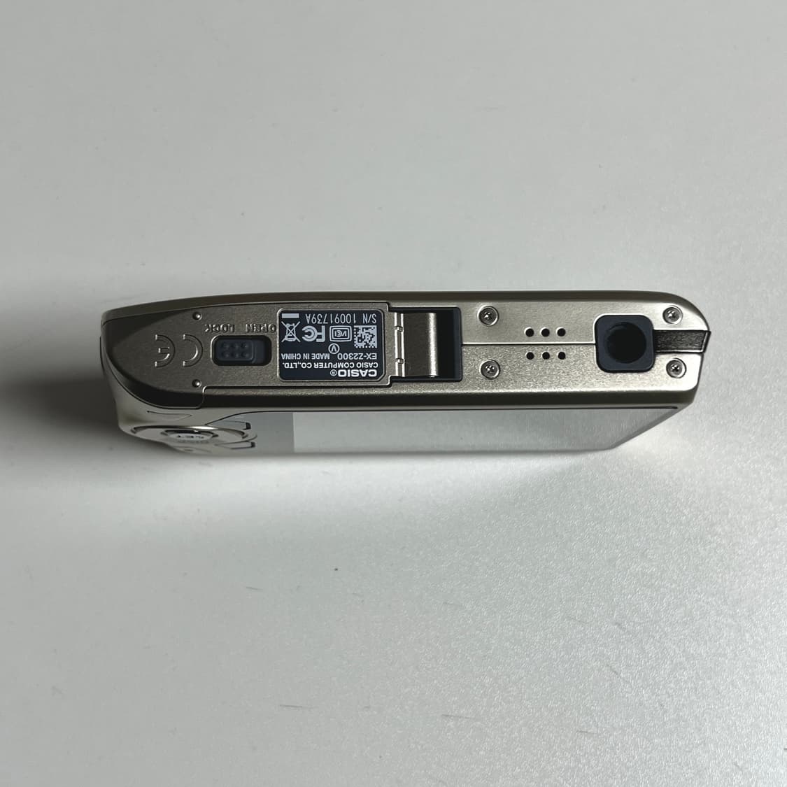 Casio exilim ex-z2300 카시오 엑슬림 골드 상품이미지3