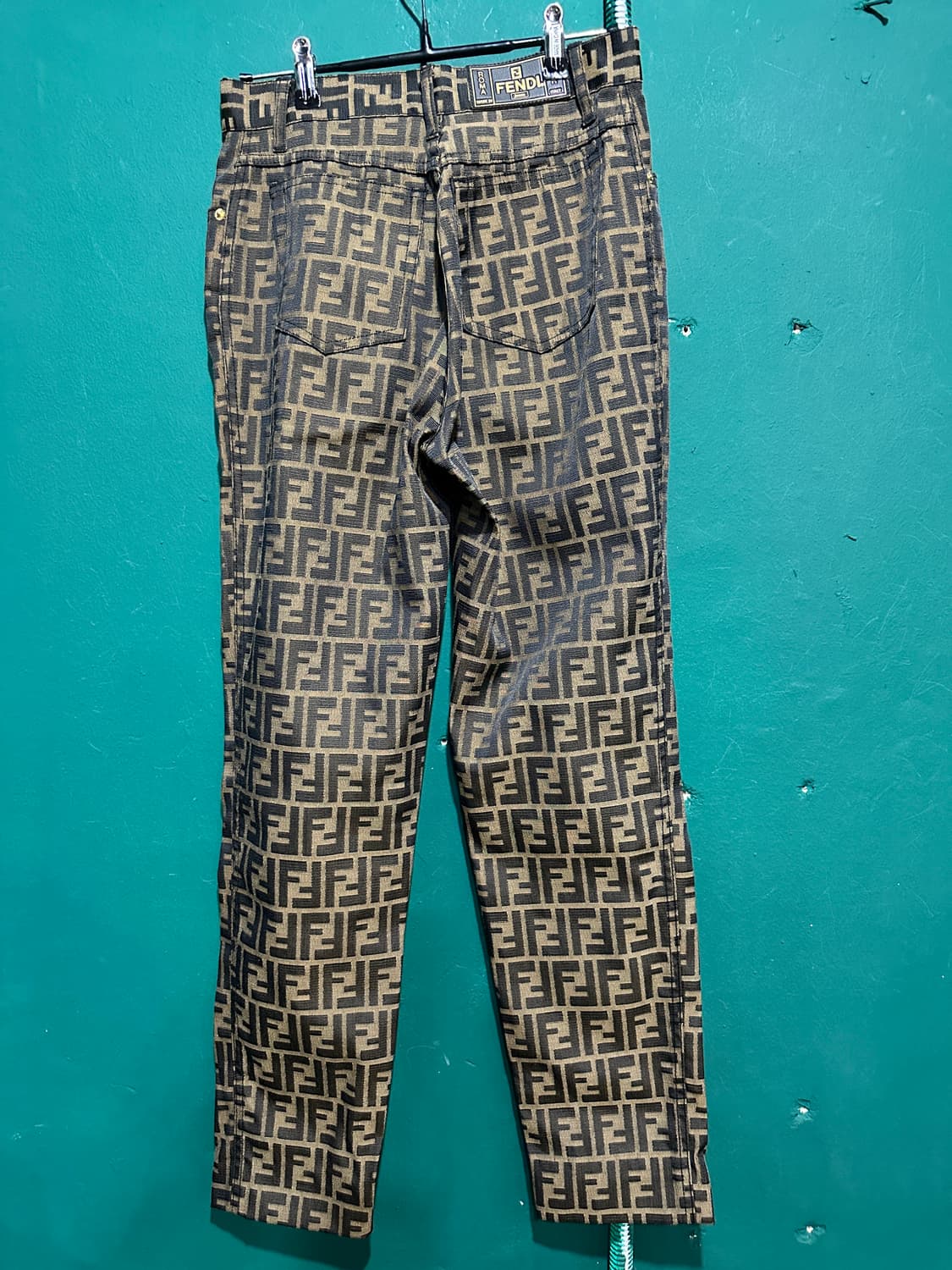 펜디 주카 FF로고 팬츠 상품이미지3