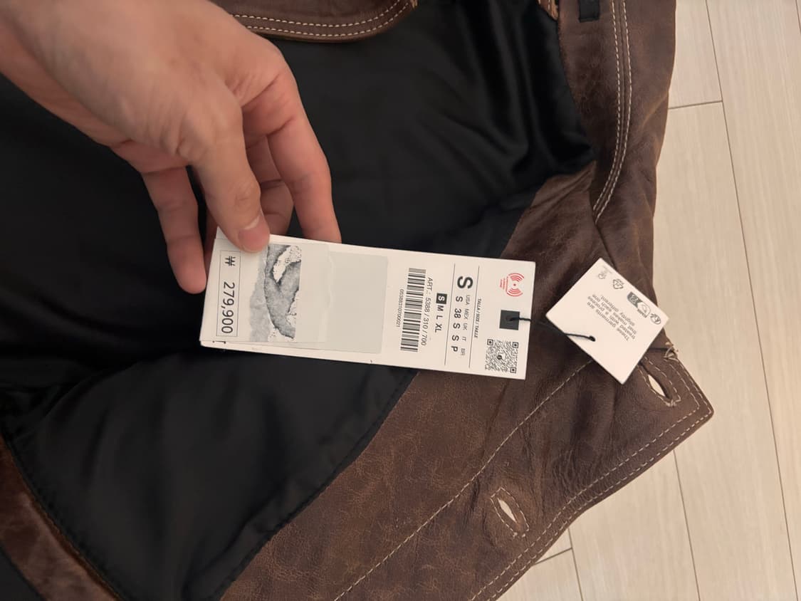 (Ssize) 자라 디스트레스드 가죽 트러커 자켓 상품이미지4