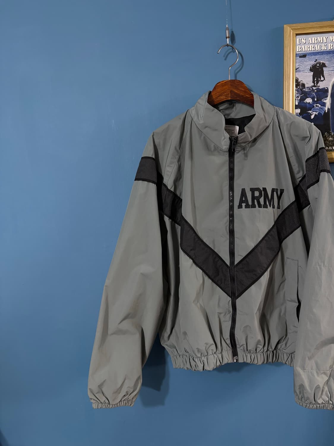 90-00‘s U.S Army IPFU Jacket. 상품이미지3